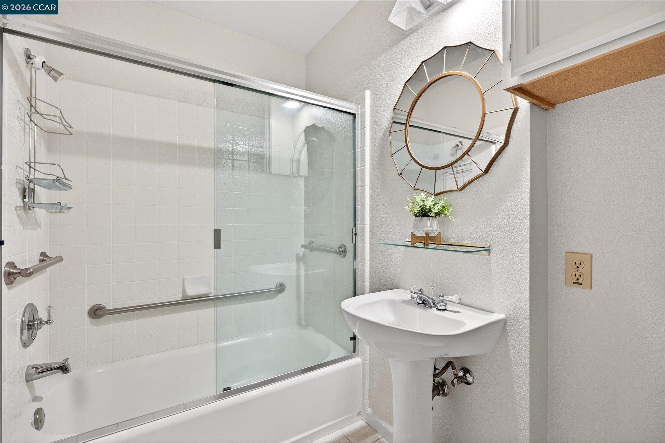 Photo #23: 41135188 Listing: Photo #23