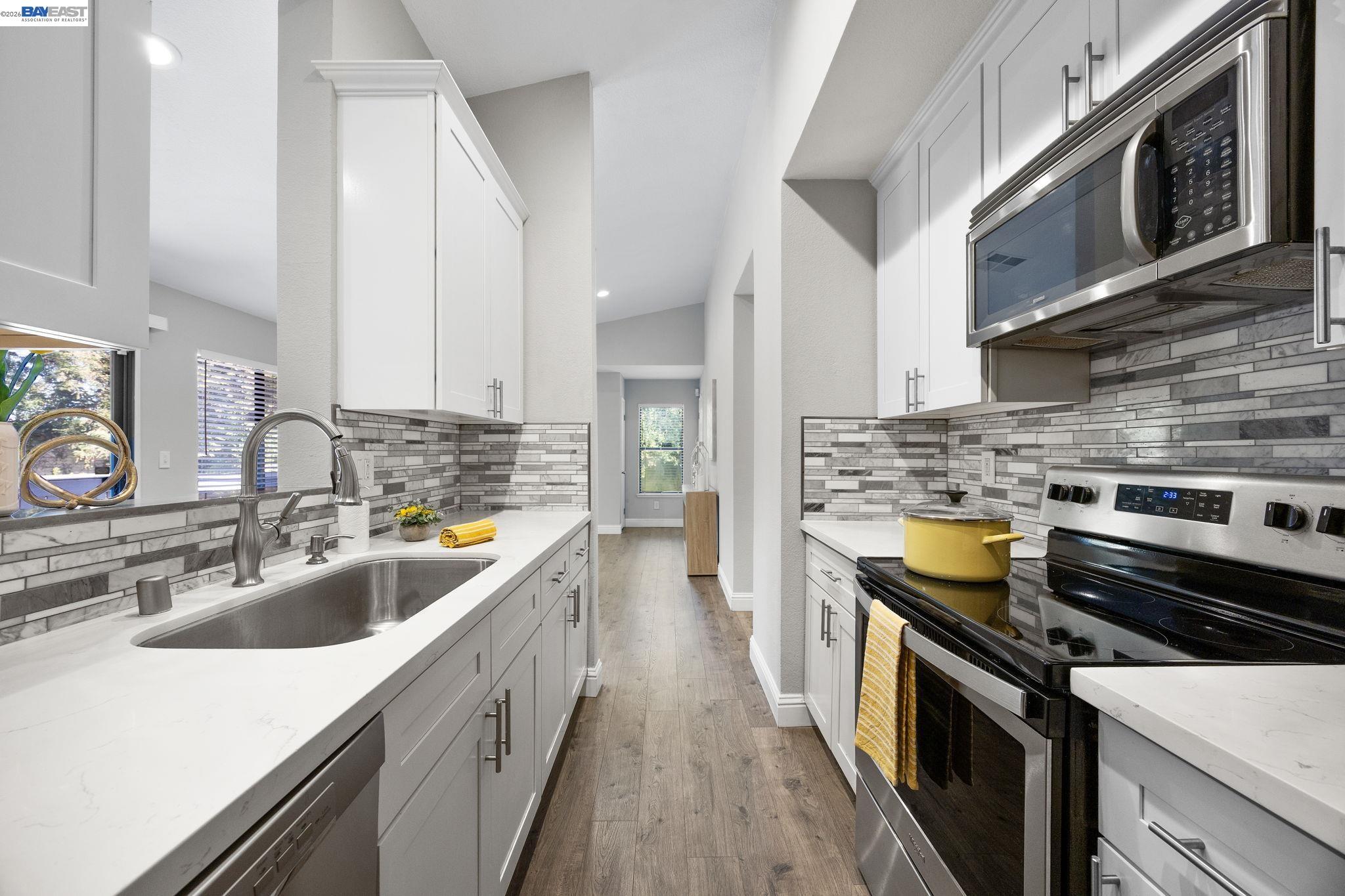 Photo #16: 41135191 Listing: Photo #16