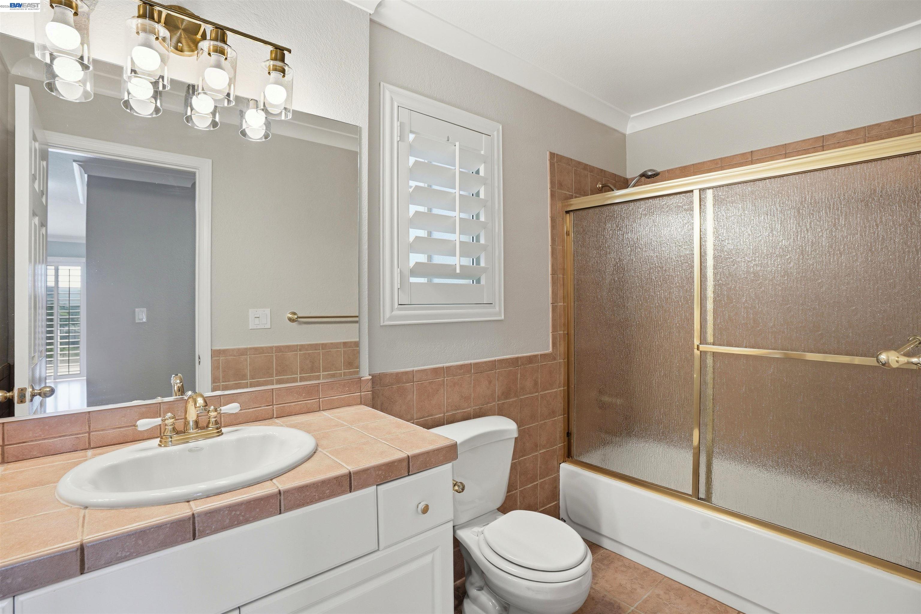 Photo #7: 41135201 Listing: Photo #7