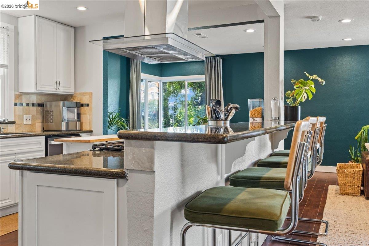 10809 Mcintyre St, Oakland CA 94605 — photo 13