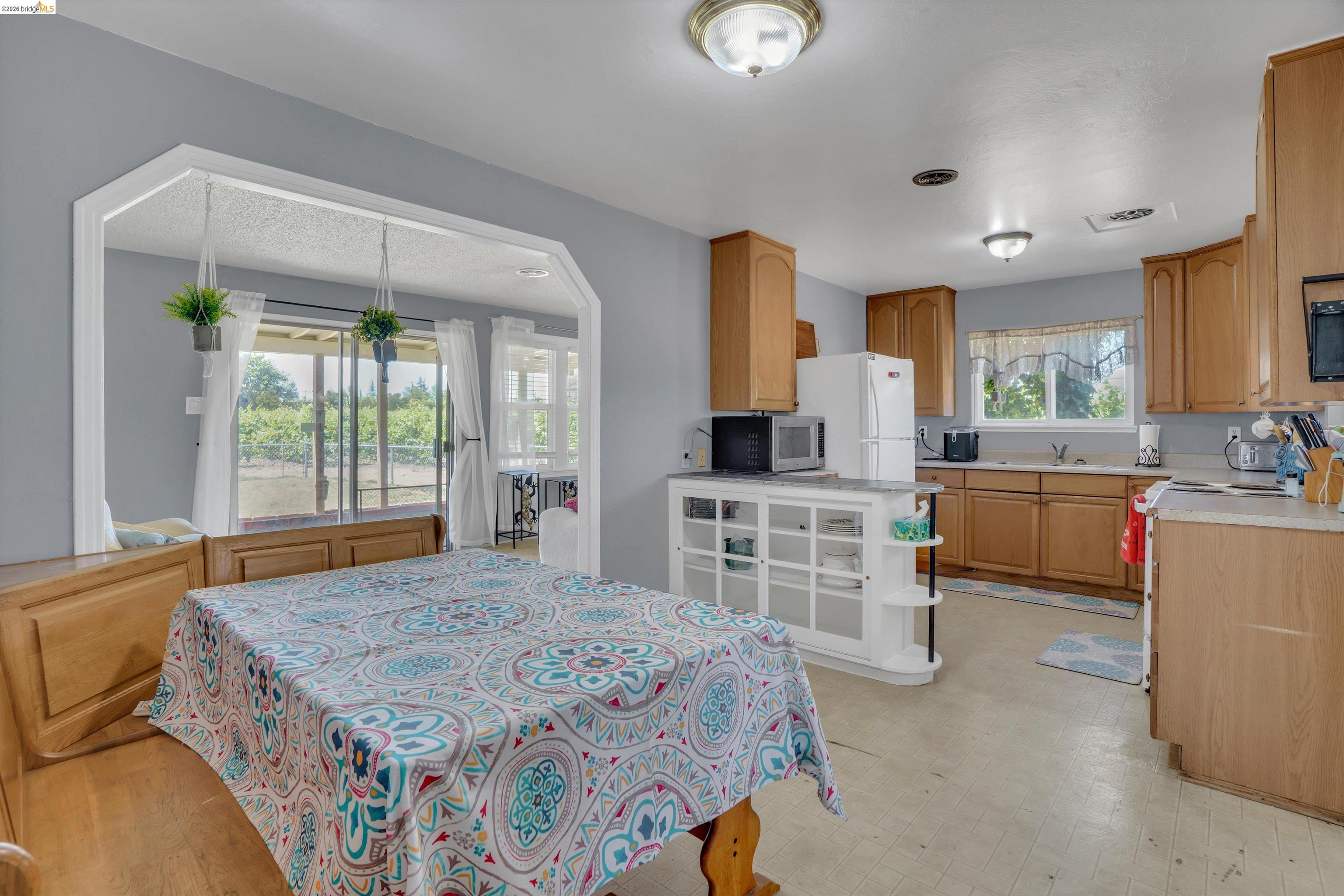 2080 Ohara Ave, Oakley CA 94561 — photo 7