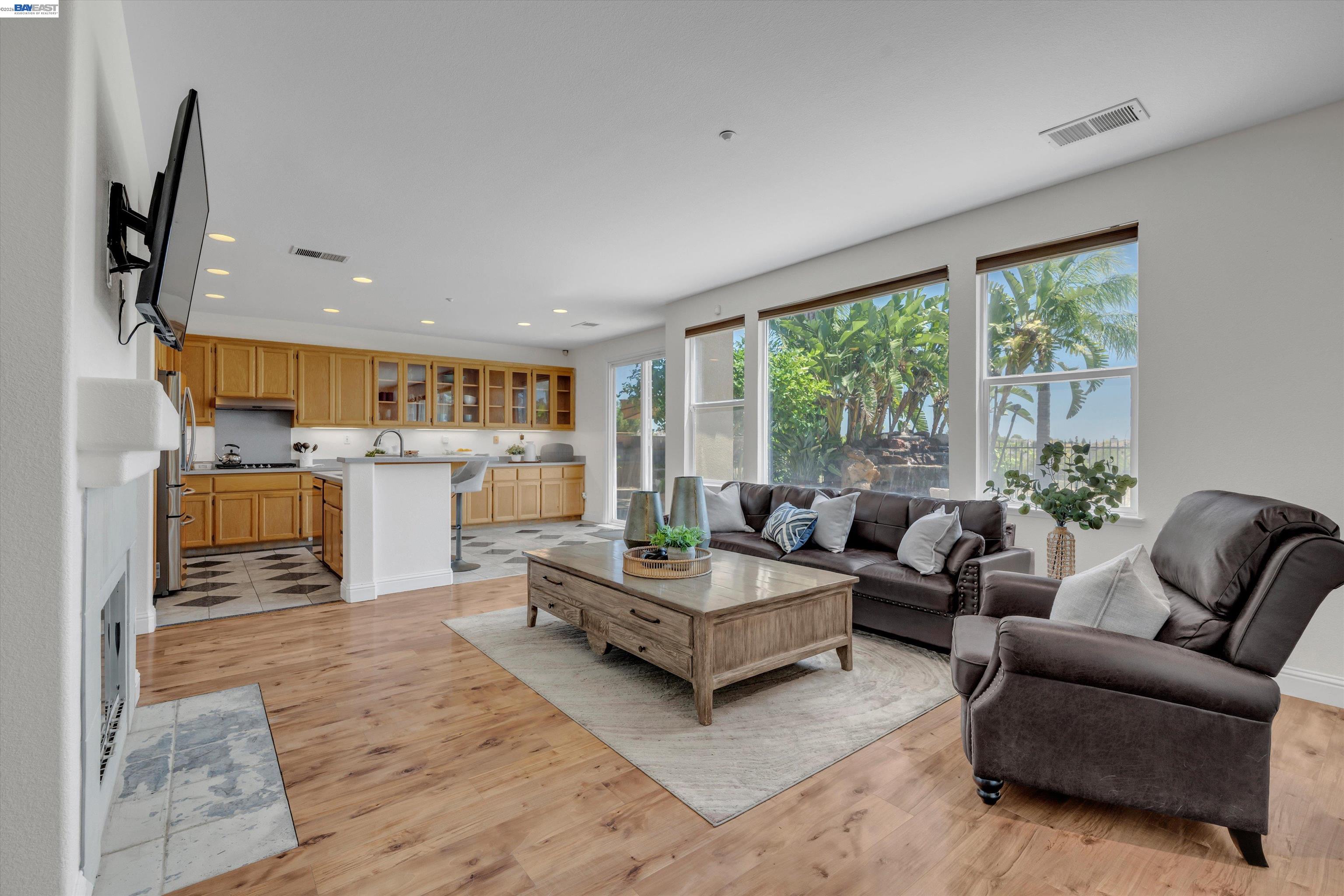 281 W Country Club Dr, Brentwood CA 94513 — photo 9