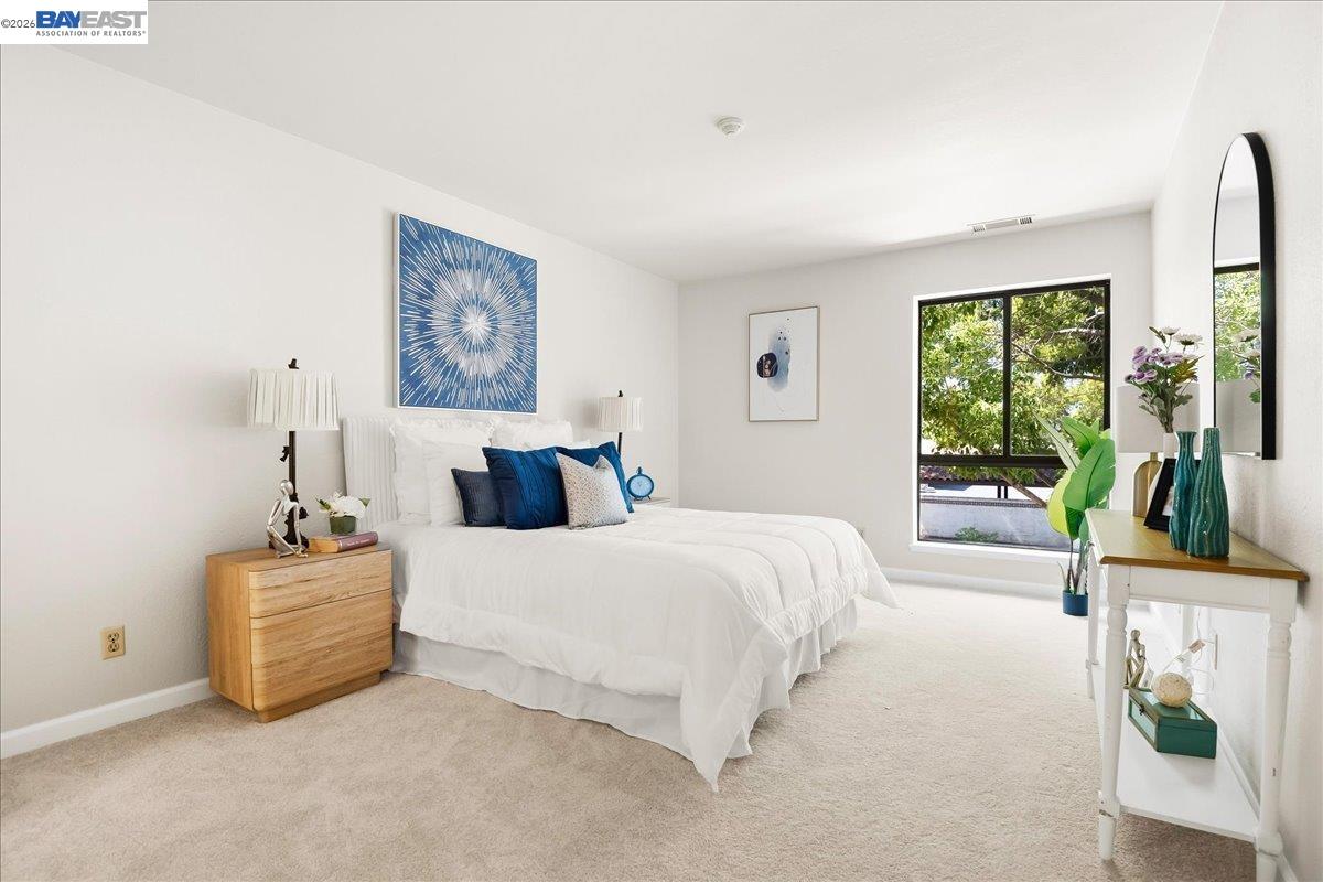 Photo #12: 41135299 Listing: Photo #12