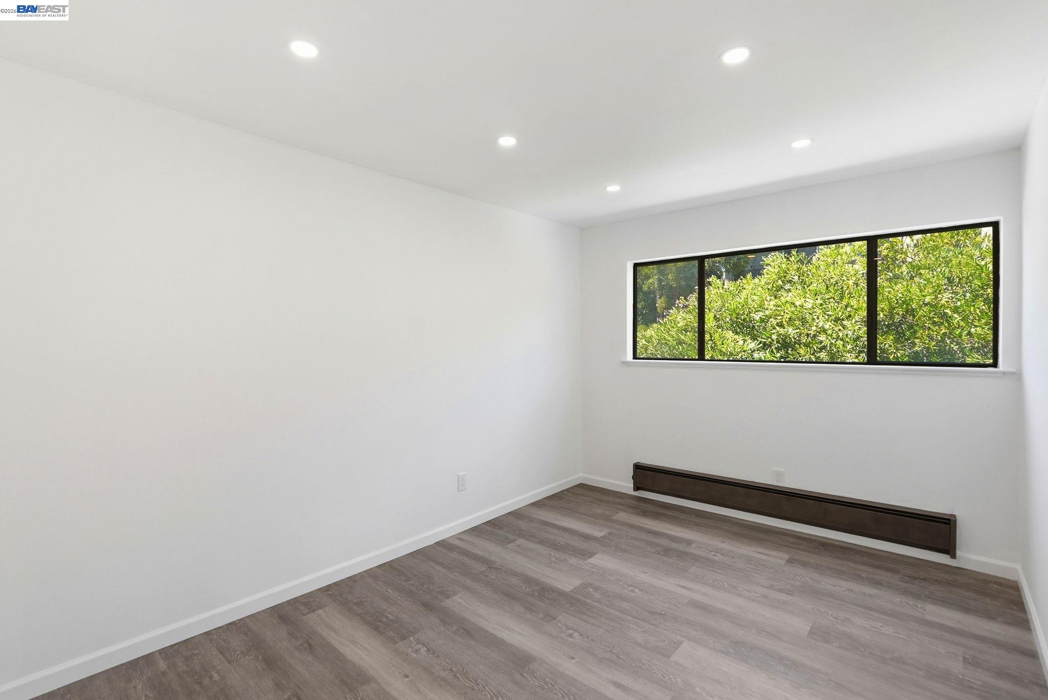 Photo #17: 41135300 Listing: Photo #17