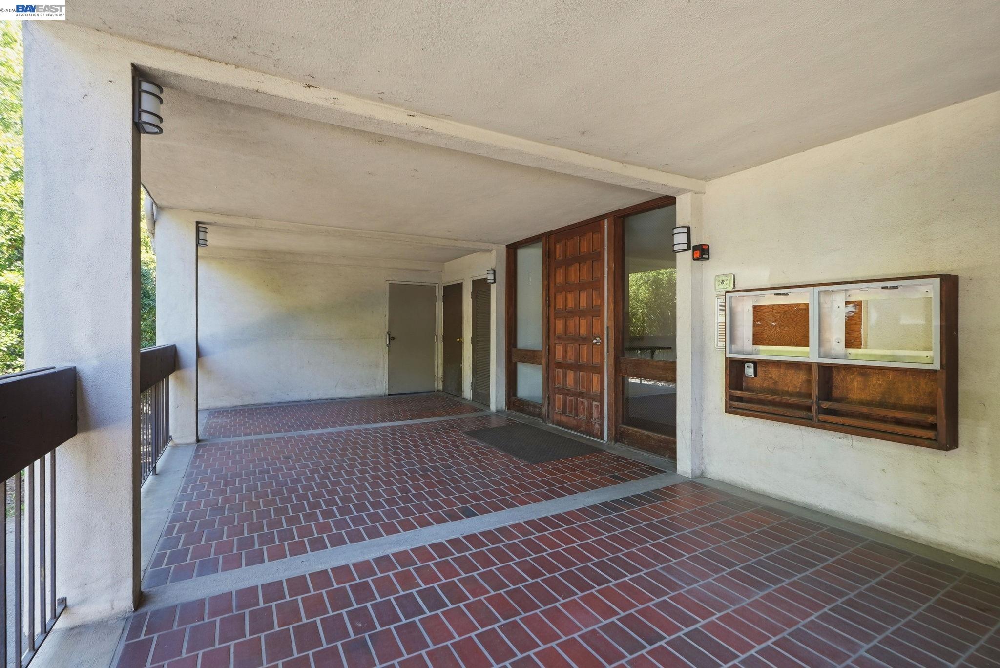 Photo #3: 41135300 Listing: Photo #3