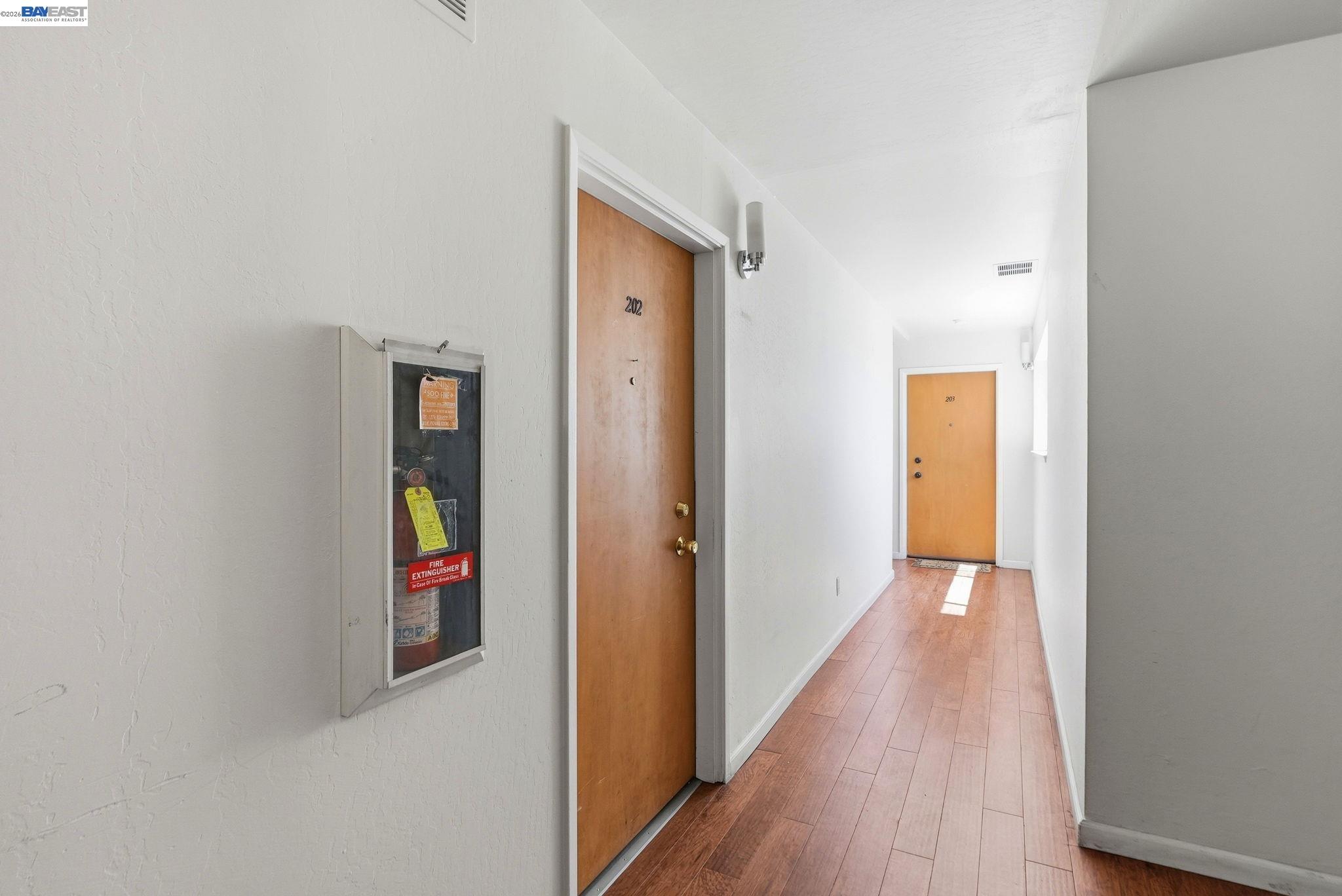 Photo #7: 41135300 Listing: Photo #7