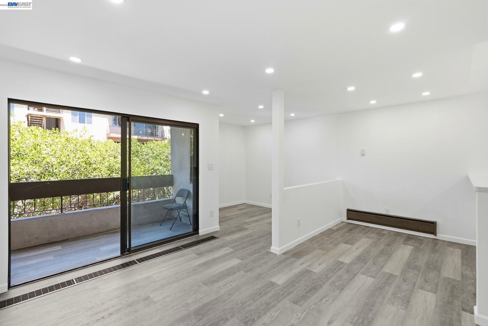 Photo #9: 41135300 Listing: Photo #9