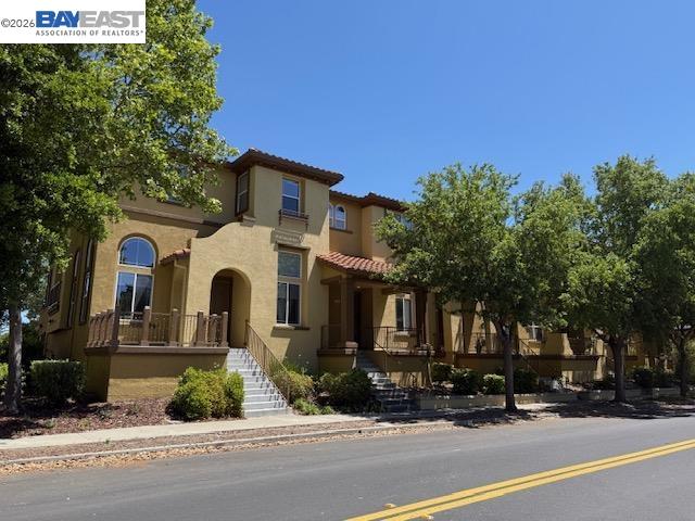 Photo #2: 41135302 Listing: Photo #2