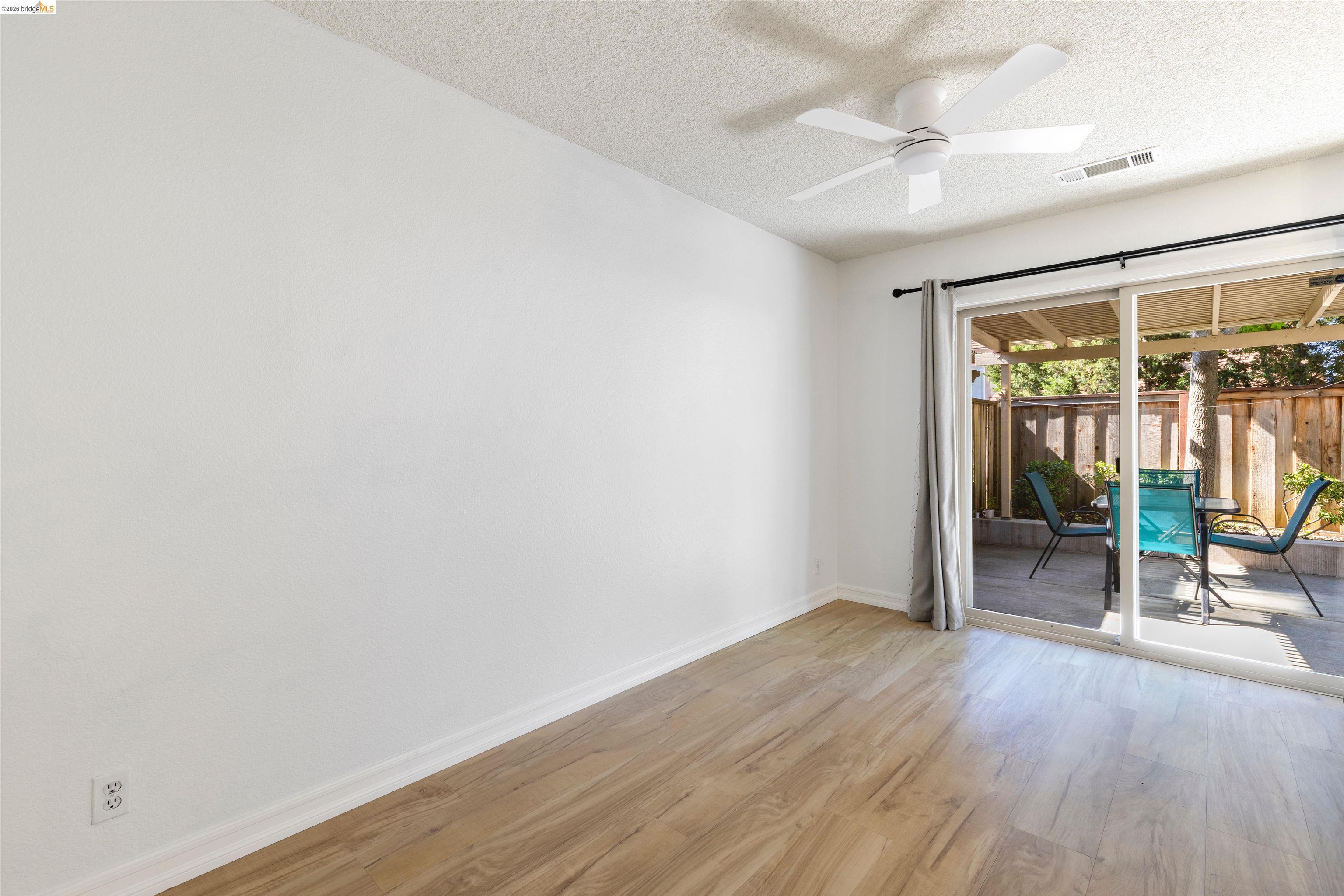 Photo #12: 41135313 Listing: Photo #12