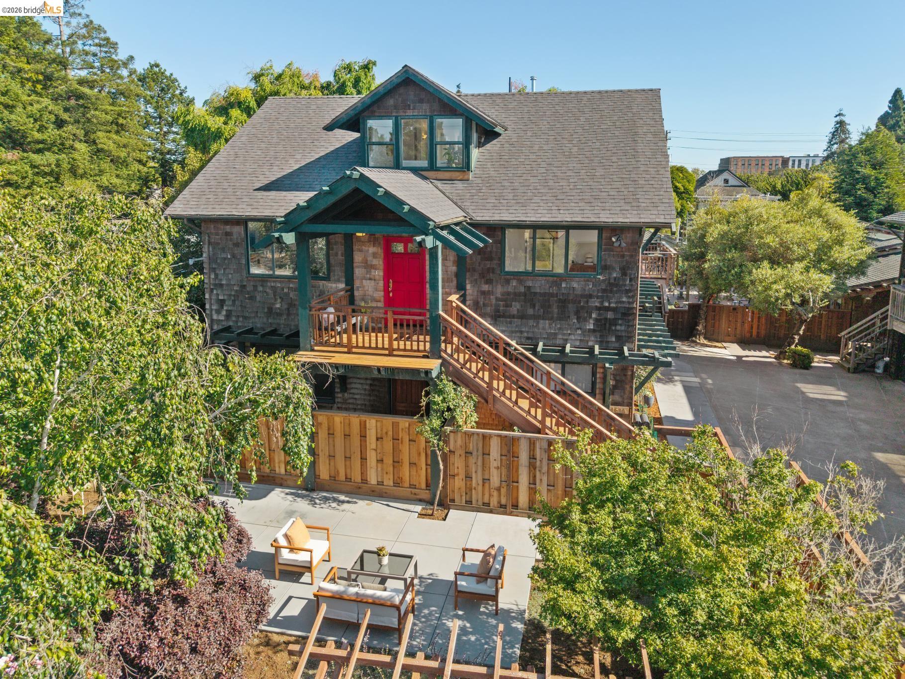 Photo #2: 41135318 Listing: Photo #2