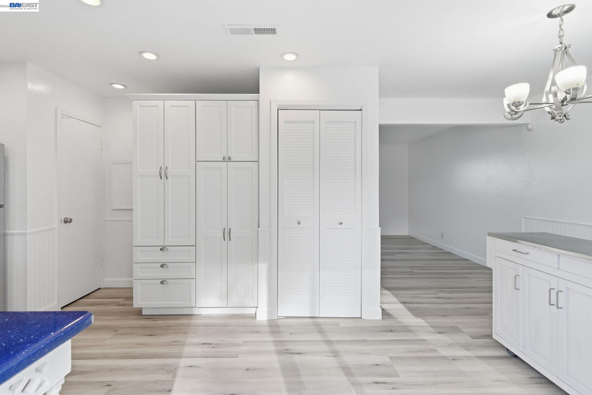 Photo #13: 41135348 Listing: Photo #13
