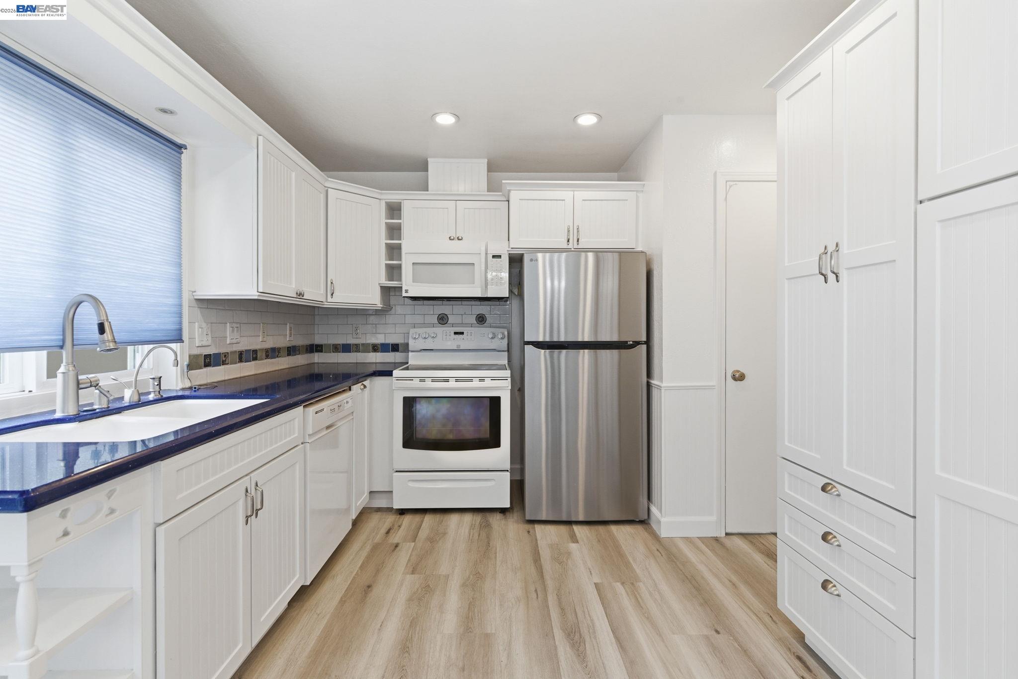 Photo #16: 41135348 Listing: Photo #16