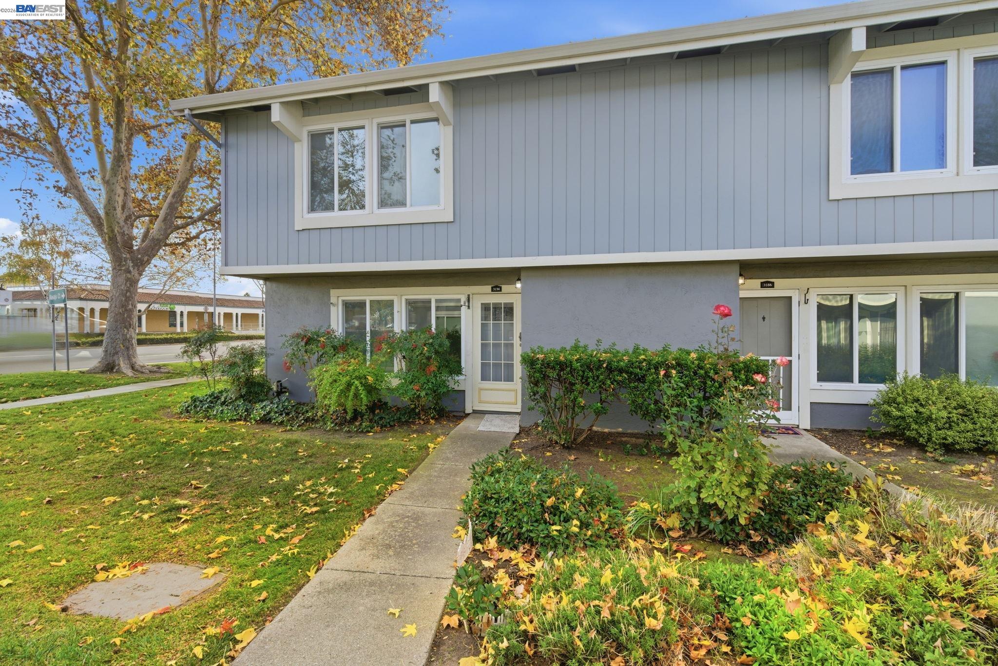 Photo #3: 41135348 Listing: Photo #3