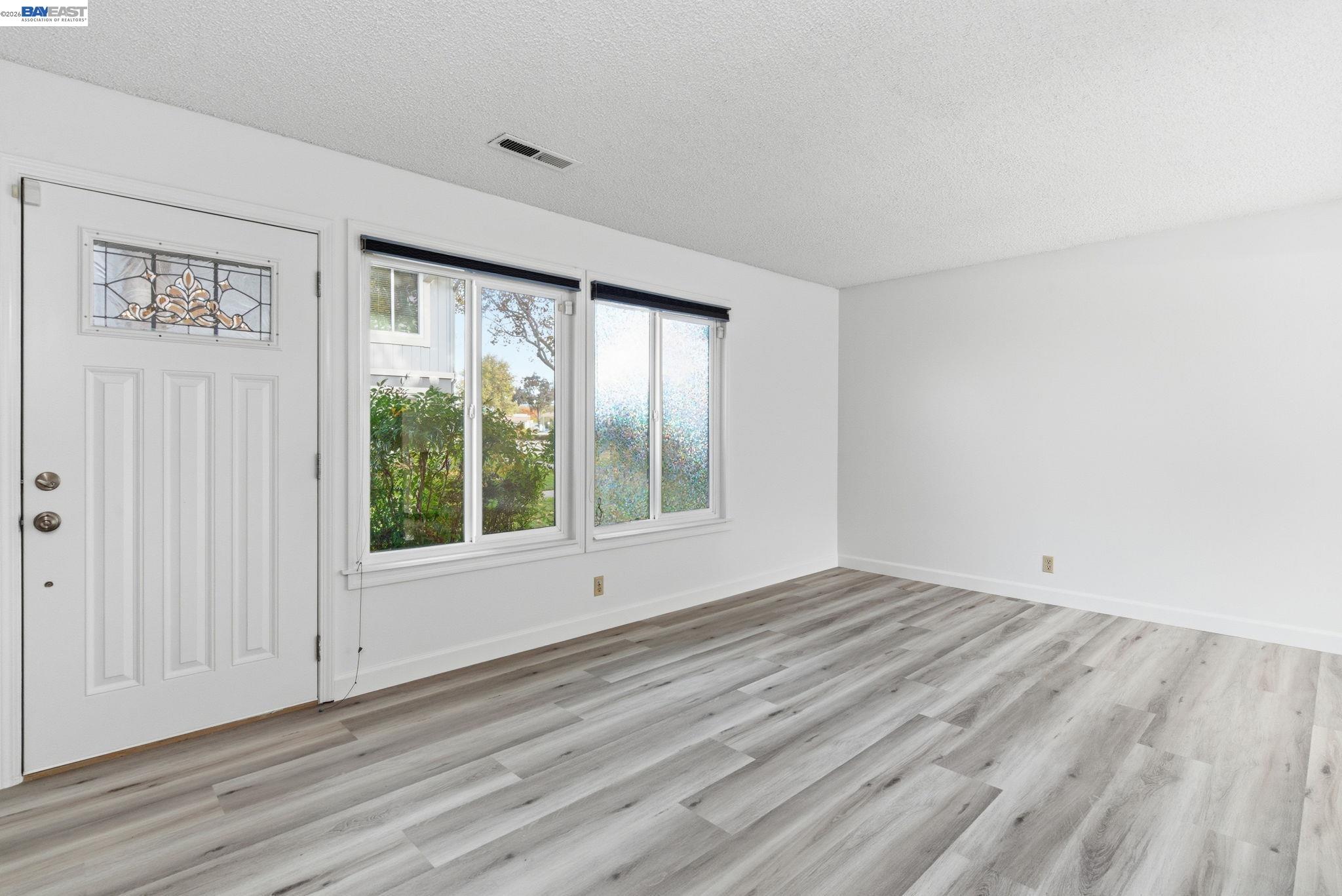 Photo #7: 41135348 Listing: Photo #7