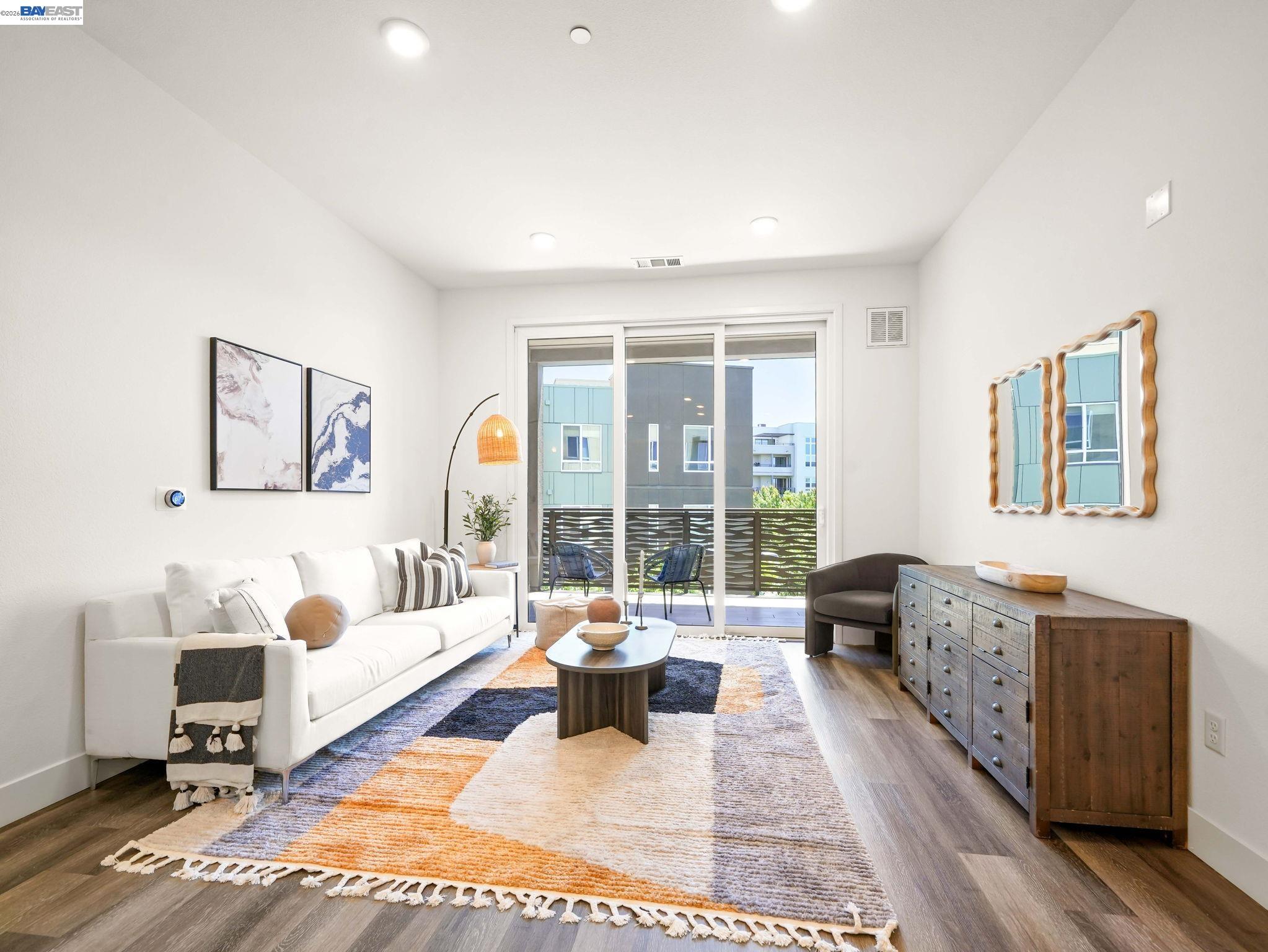 Photo #1: 41135351 Listing: Photo #1