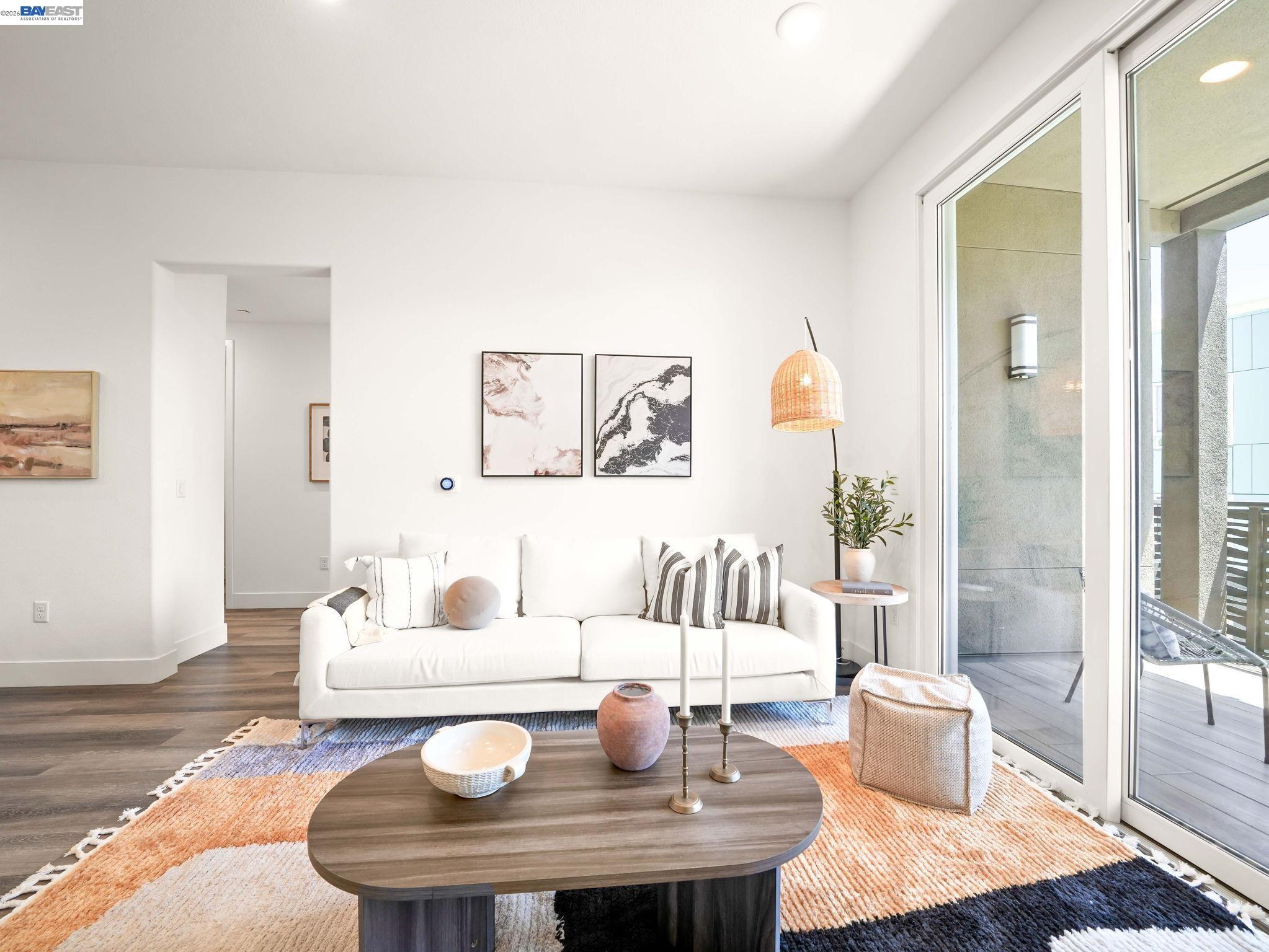 Photo #2: 41135351 Listing: Photo #2