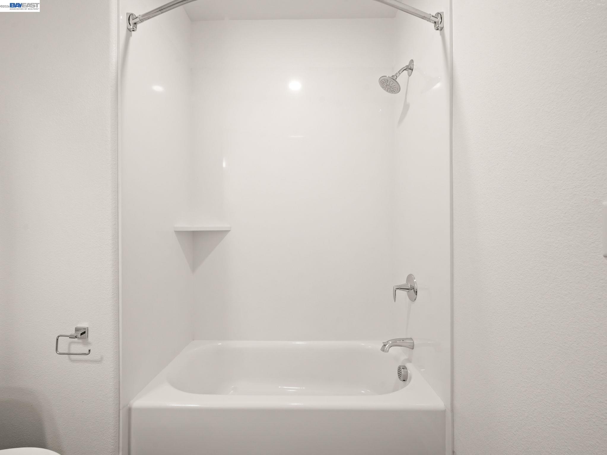 Photo #23: 41135351 Listing: Photo #23