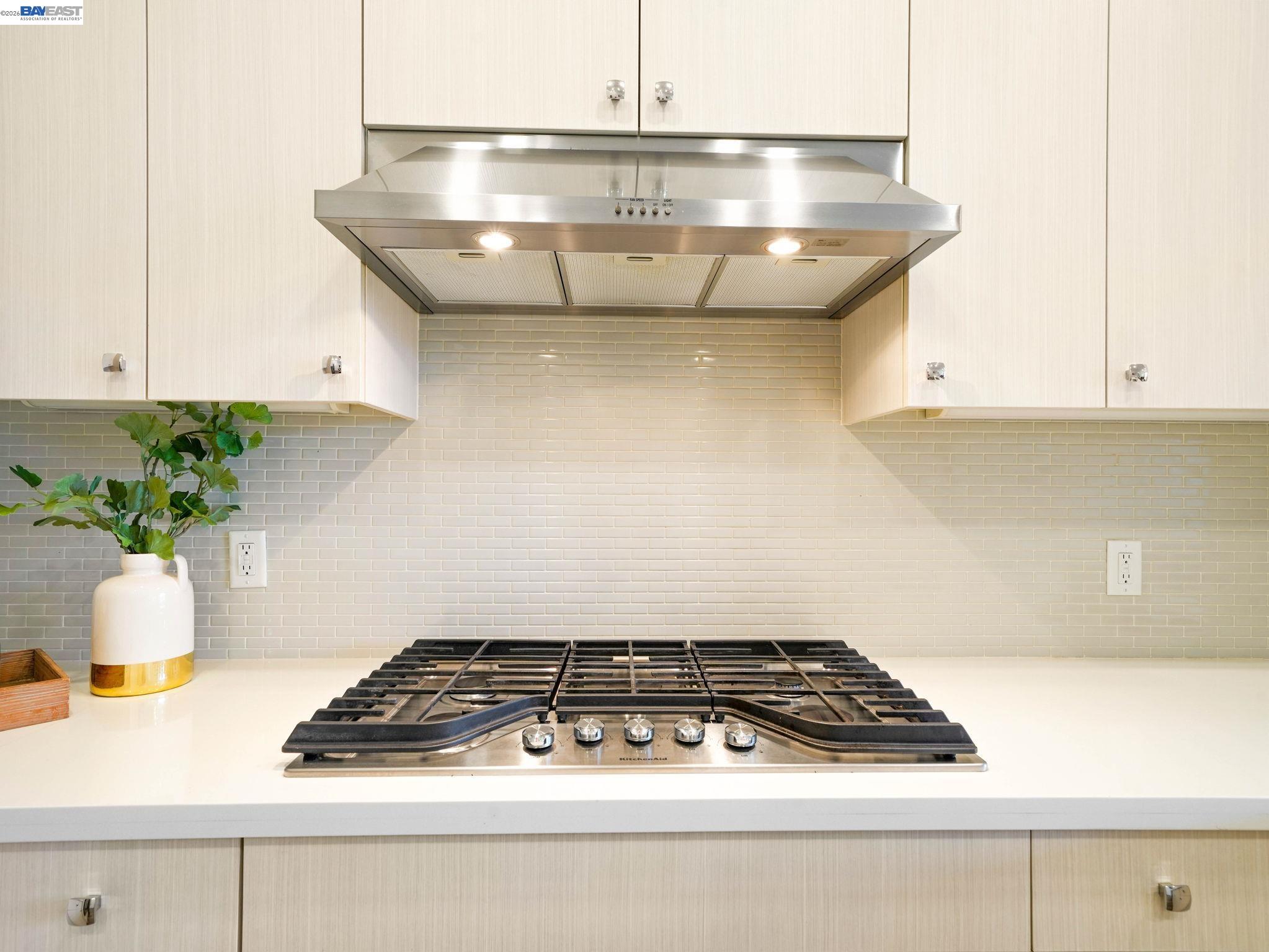Photo #7: 41135351 Listing: Photo #7