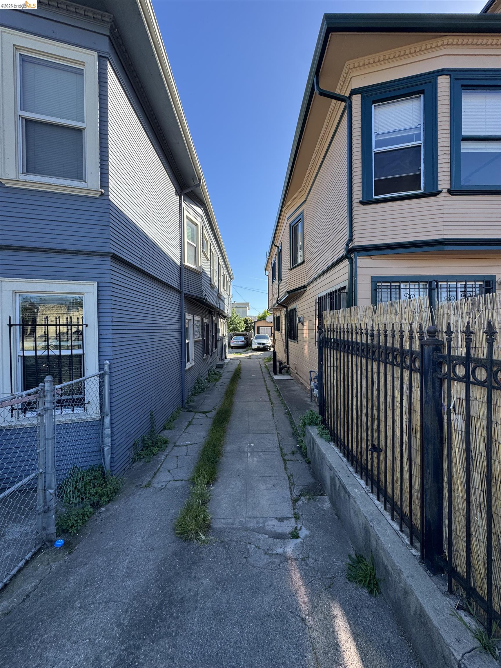 2251 Foothill Blvd, Oakland CA 94606 — photo 4