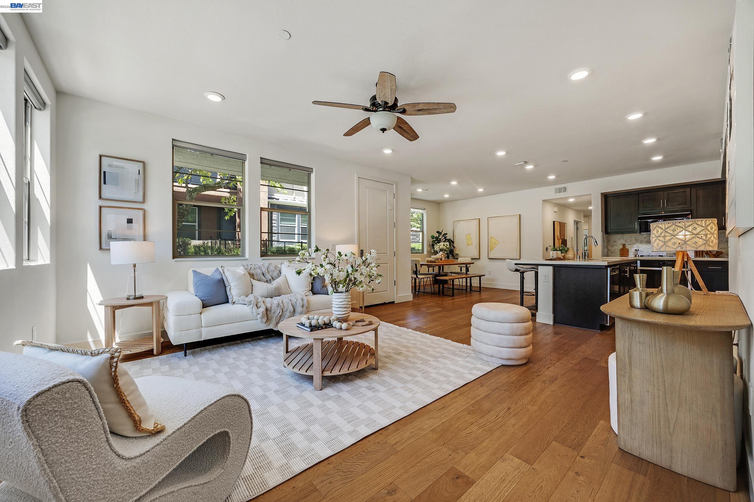 Photo #1: 41135355 Listing: Photo #1