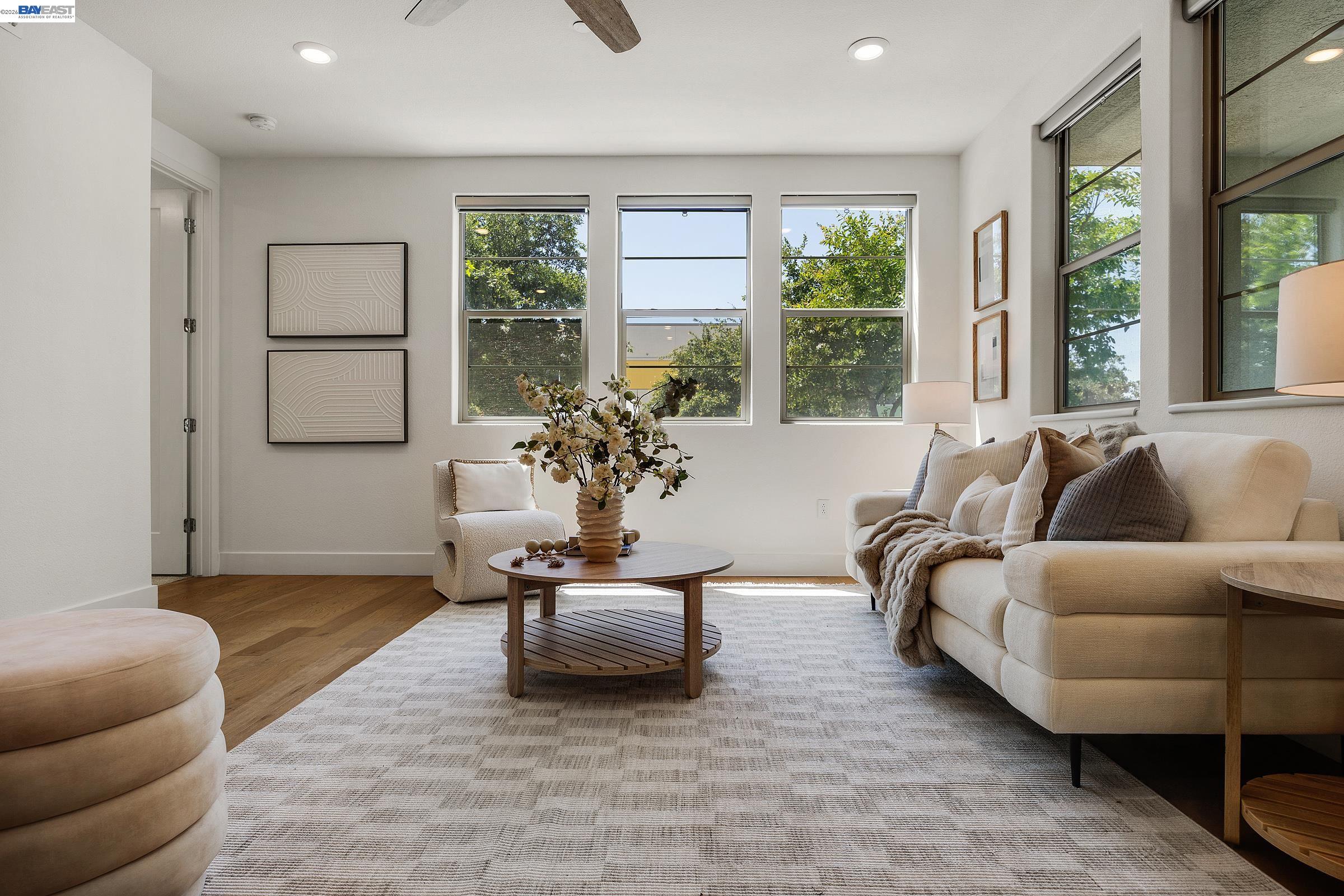 Photo #4: 41135355 Listing: Photo #4