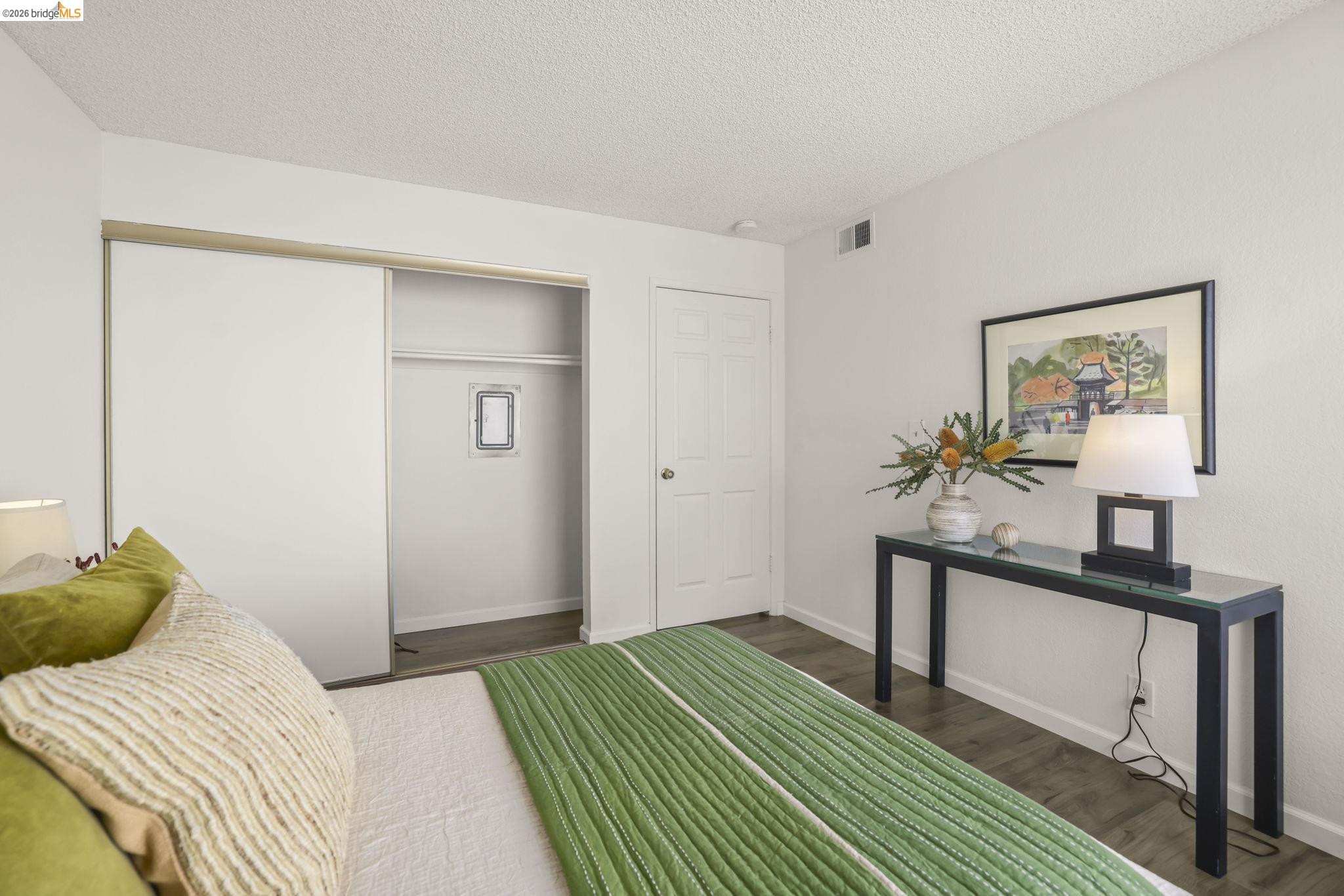 Photo #16: 41135359 Listing: Photo #16
