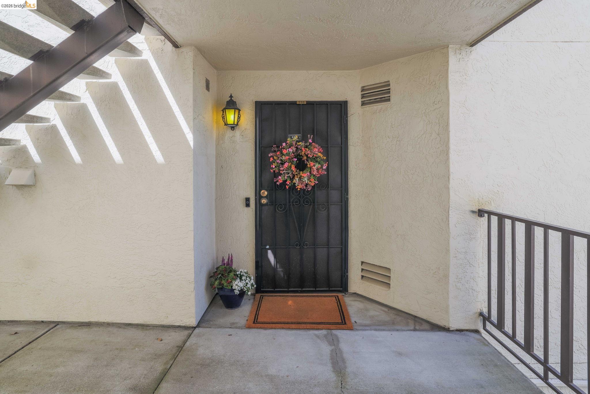 Photo #4: 41135359 Listing: Photo #4