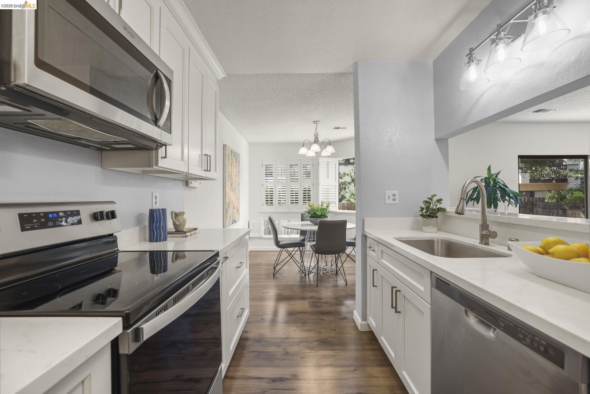 Photo #9: 41135359 Listing: Photo #9