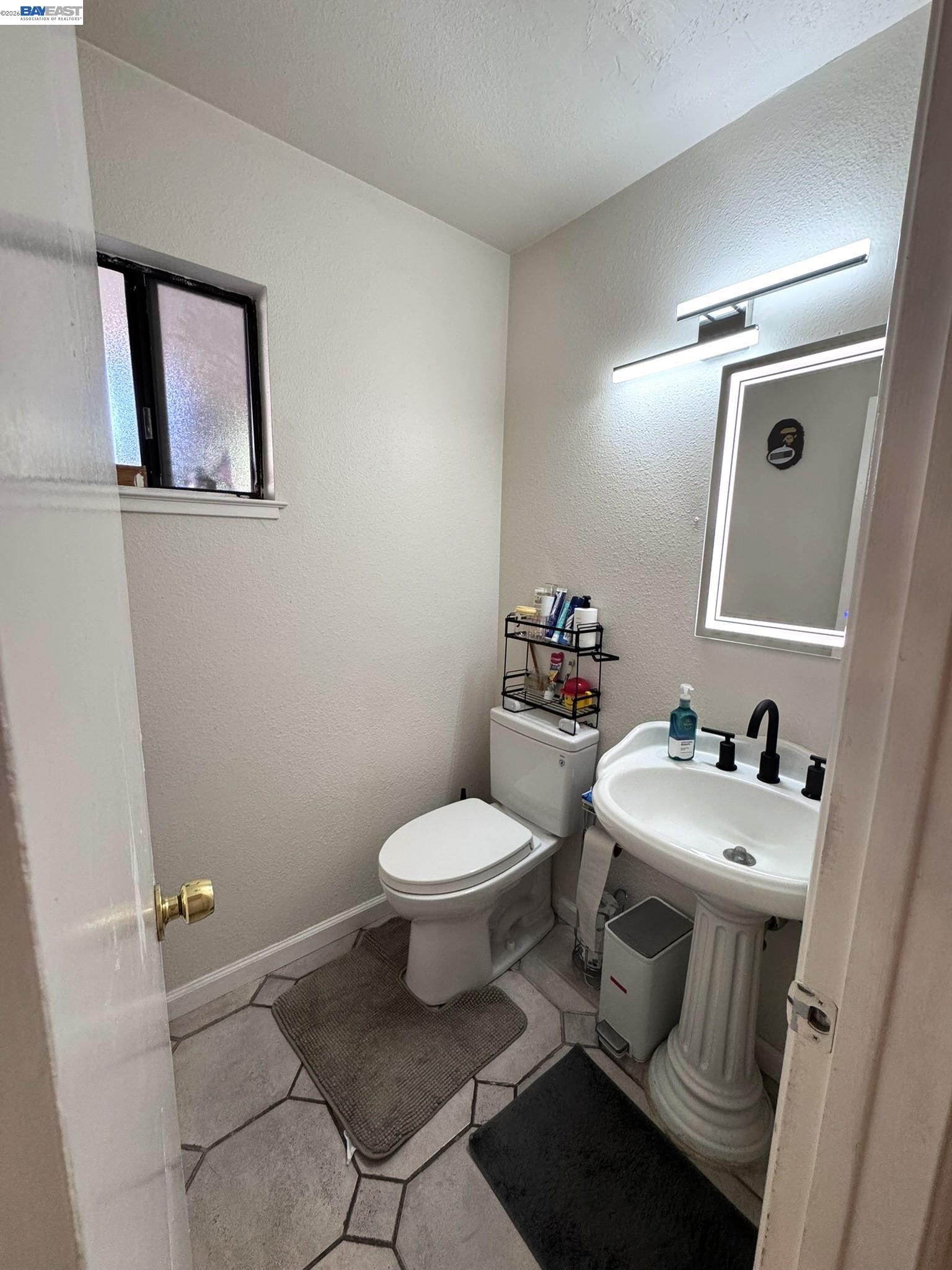 Photo #6: 41135361 Listing: Photo #6