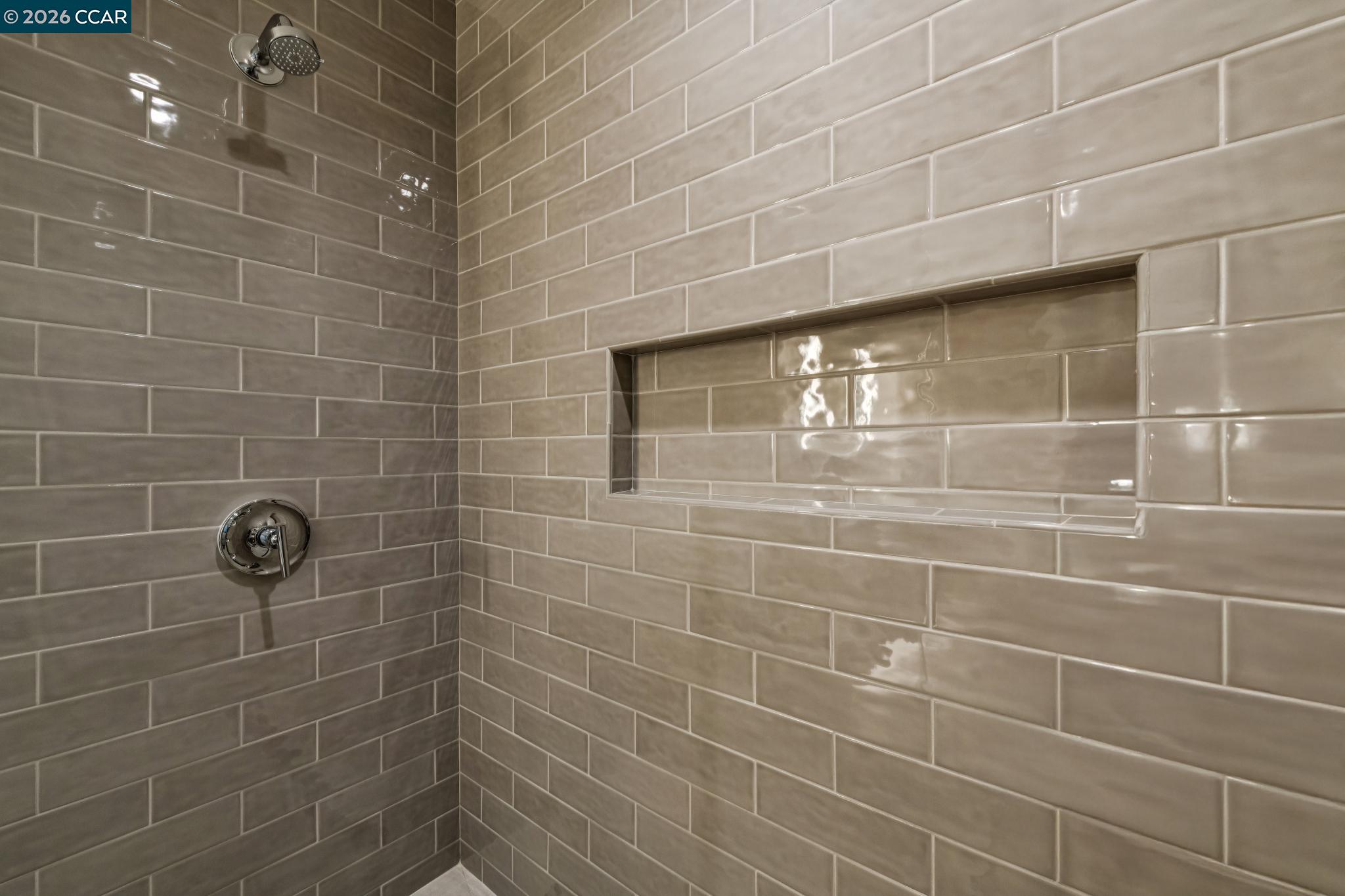 Photo #48: 41135365 Listing: Photo #48