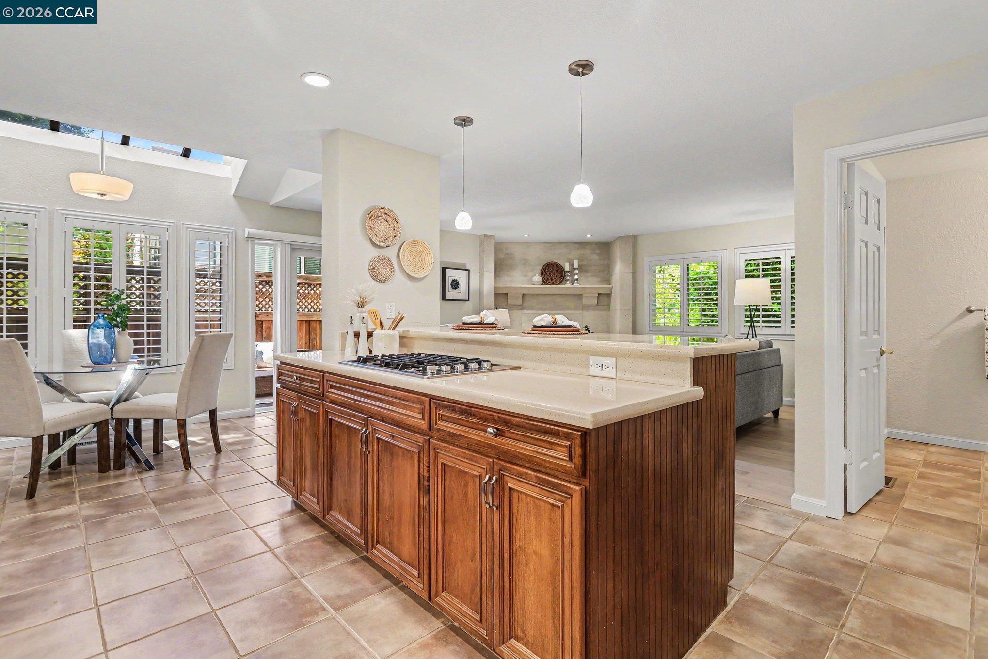 Photo #14: 41135375 Listing: Photo #14