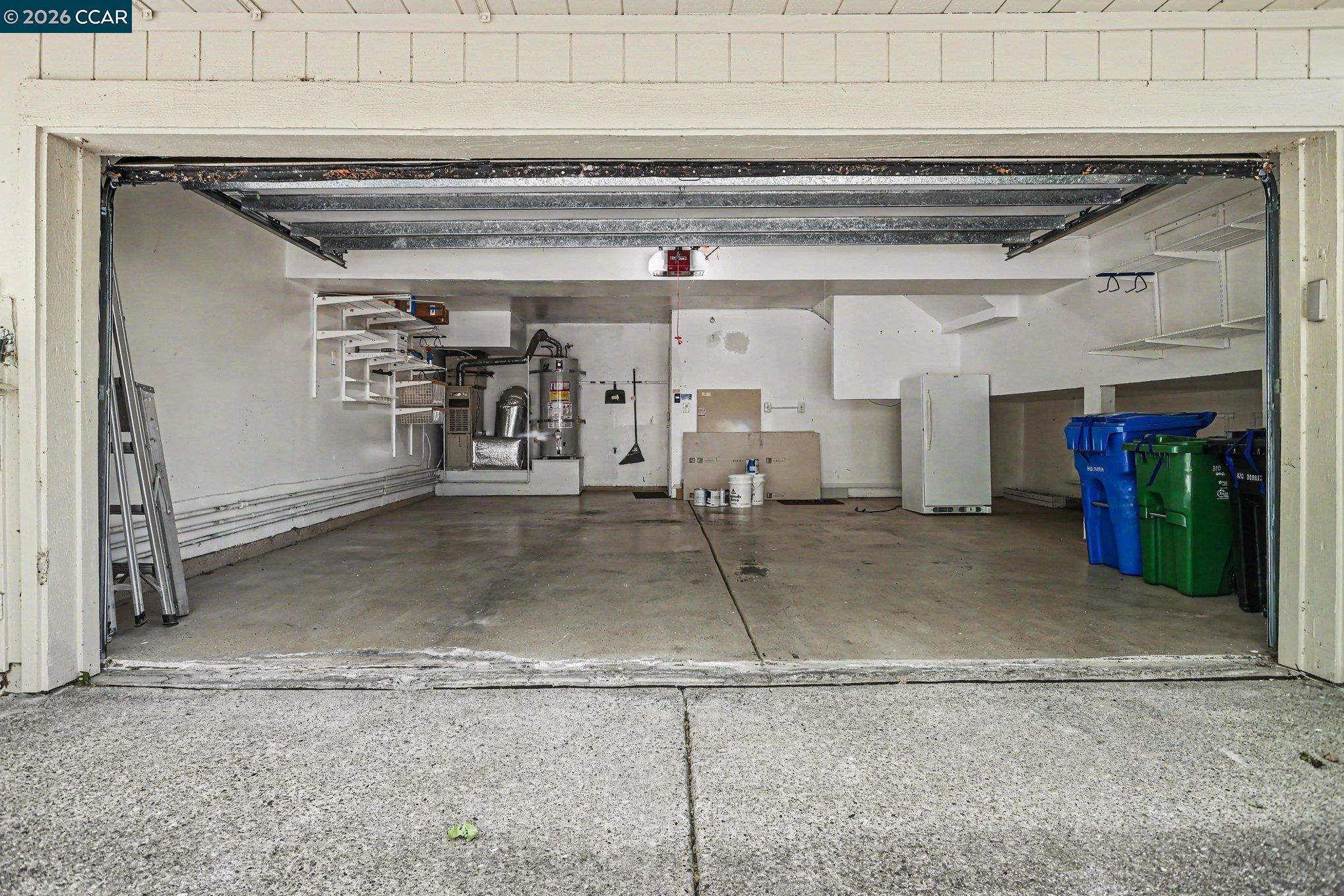 Photo #32: 41135375 Listing: Photo #32