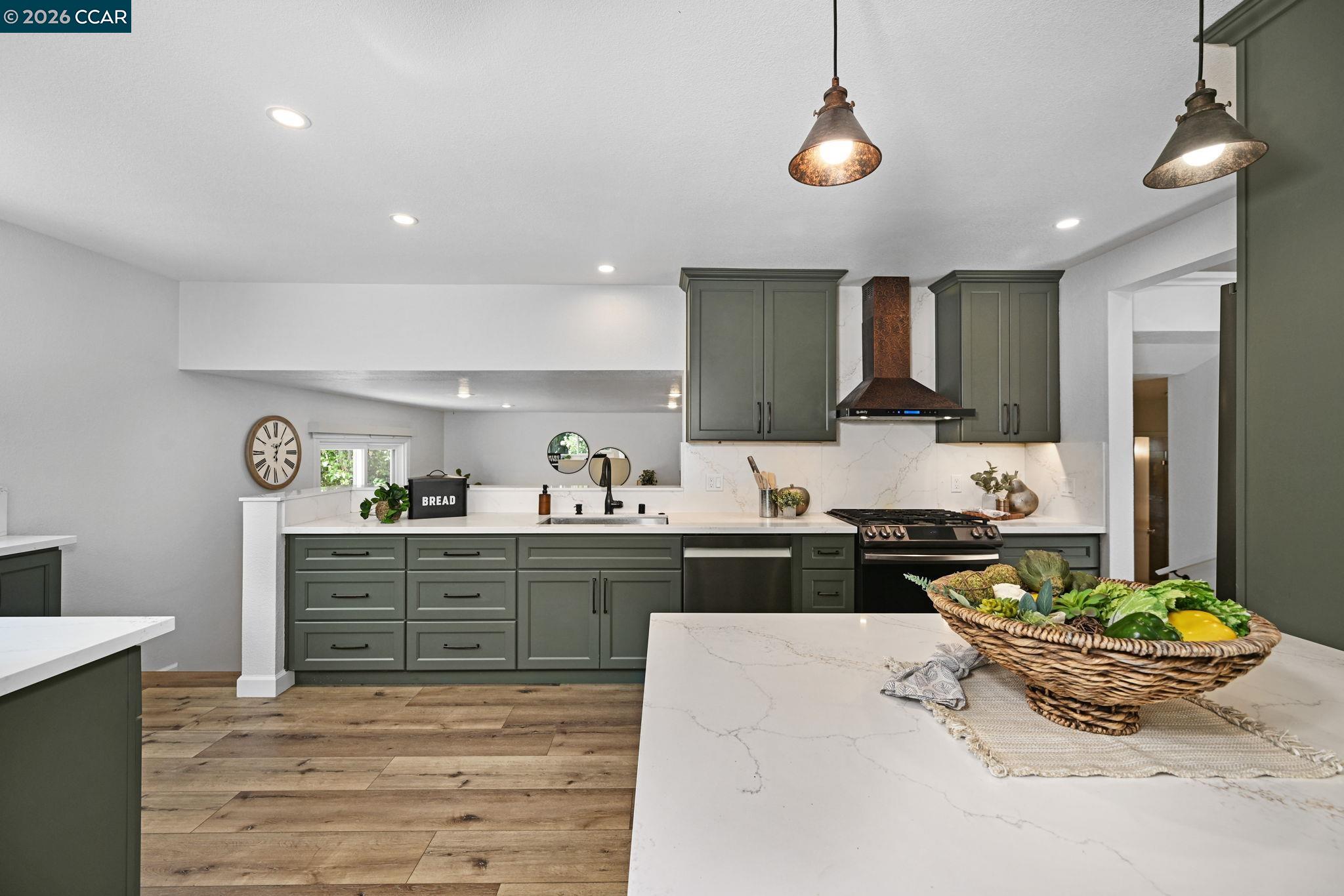 2407 Saybrook Pl, Martinez CA 94553 — photo 12