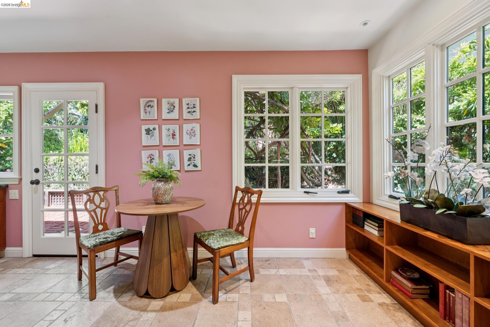 350 Florence Ave, Oakland CA 94618 — photo 27