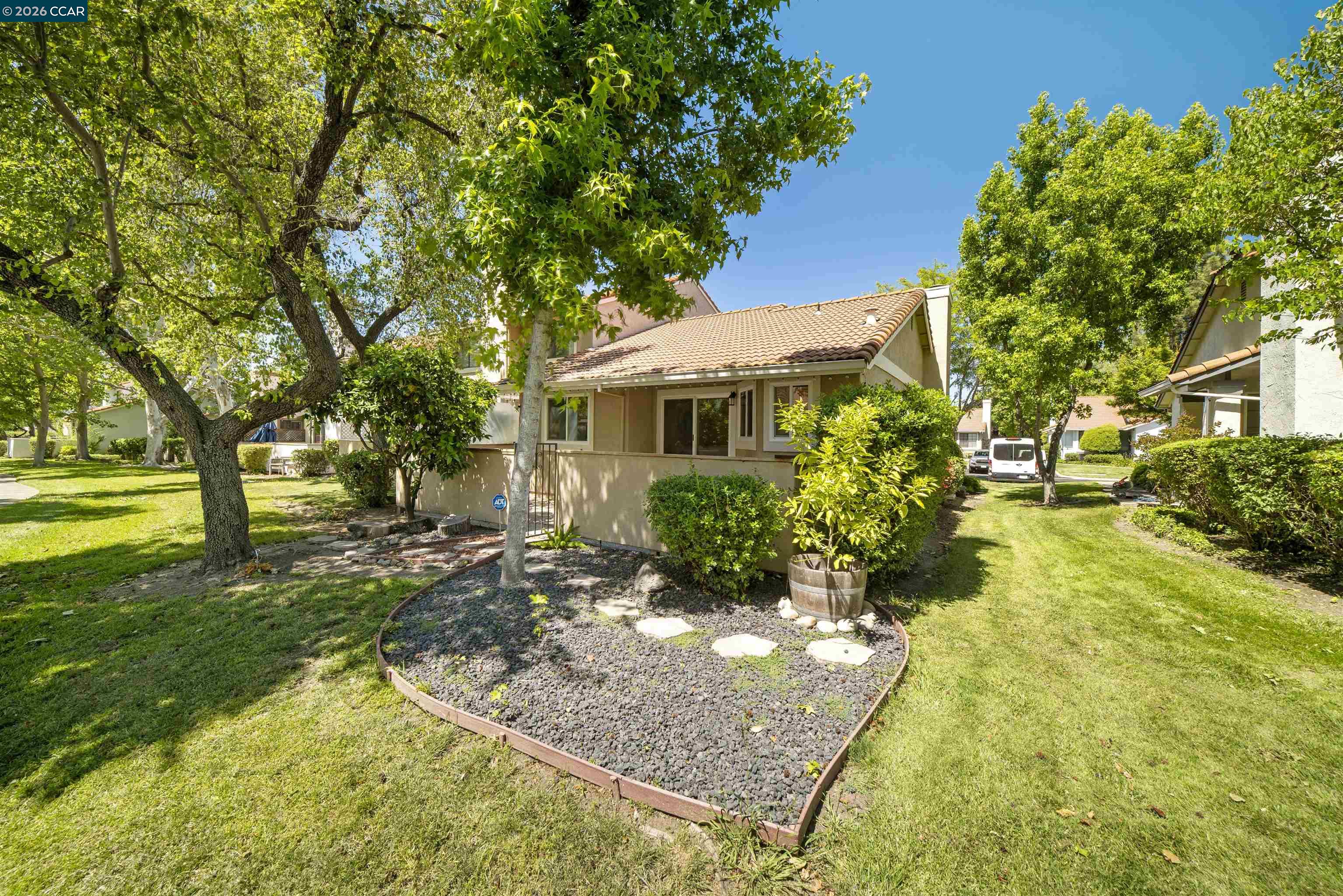 Photo #24: 41135413 Listing: Photo #24