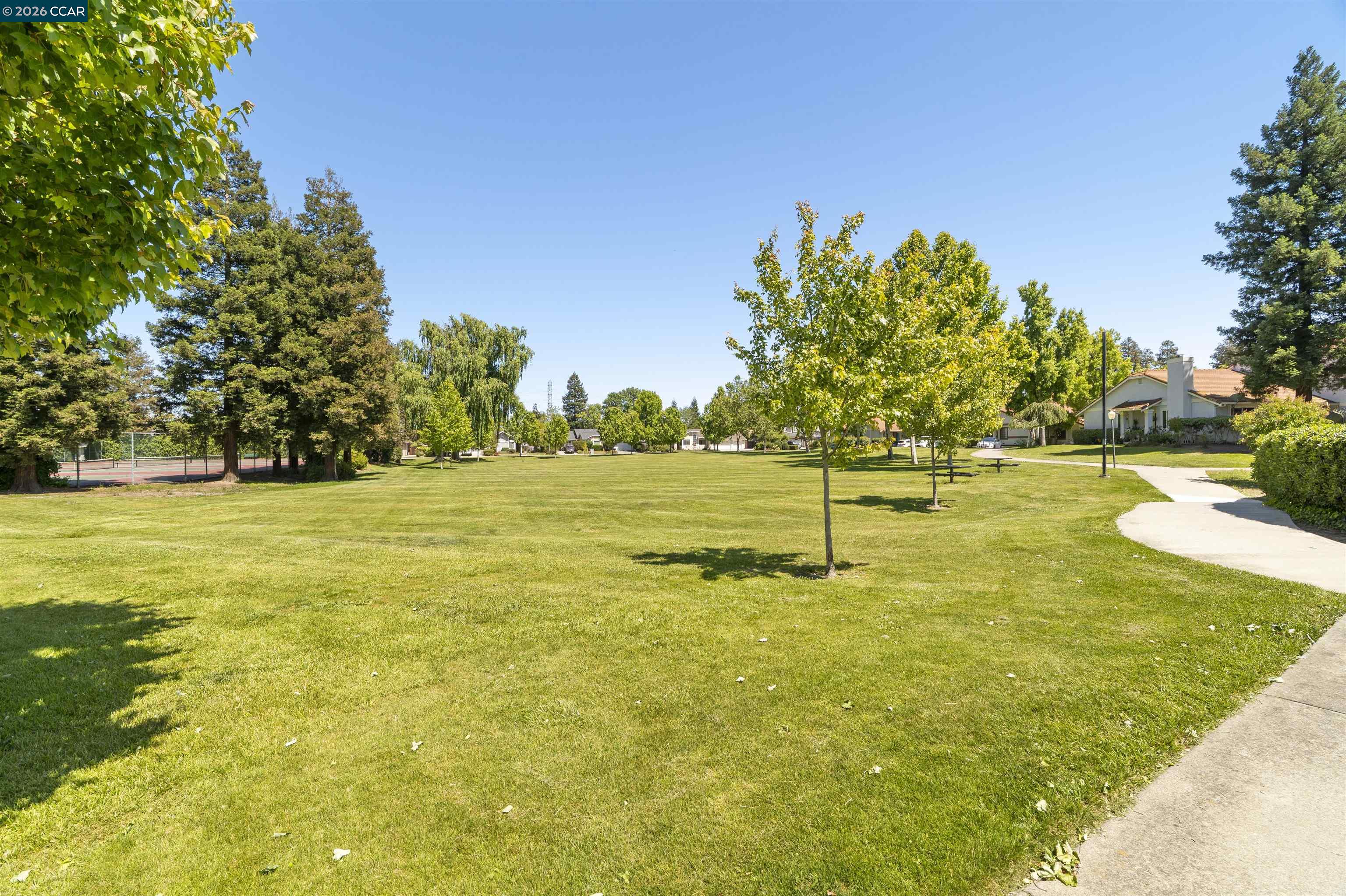 Photo #32: 41135413 Listing: Photo #32