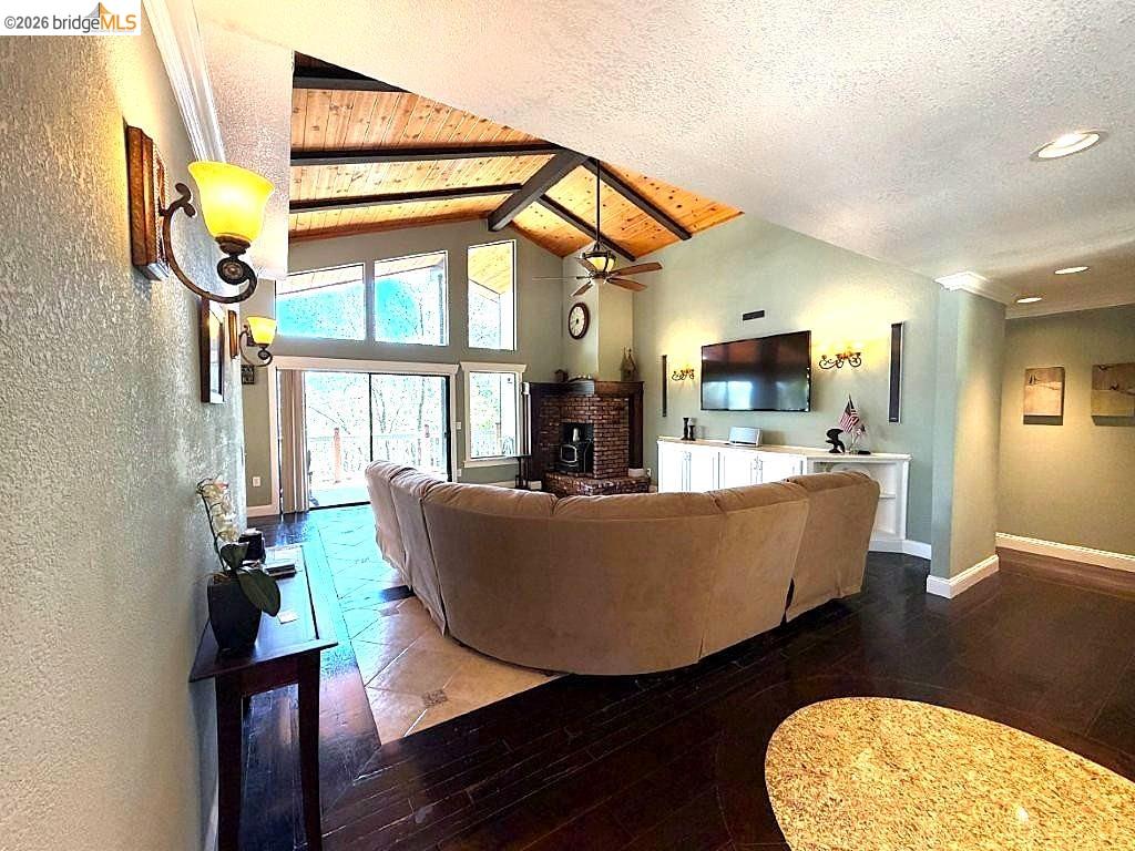 12047 Alcan Ct., Groveland CA 95321 — photo 10