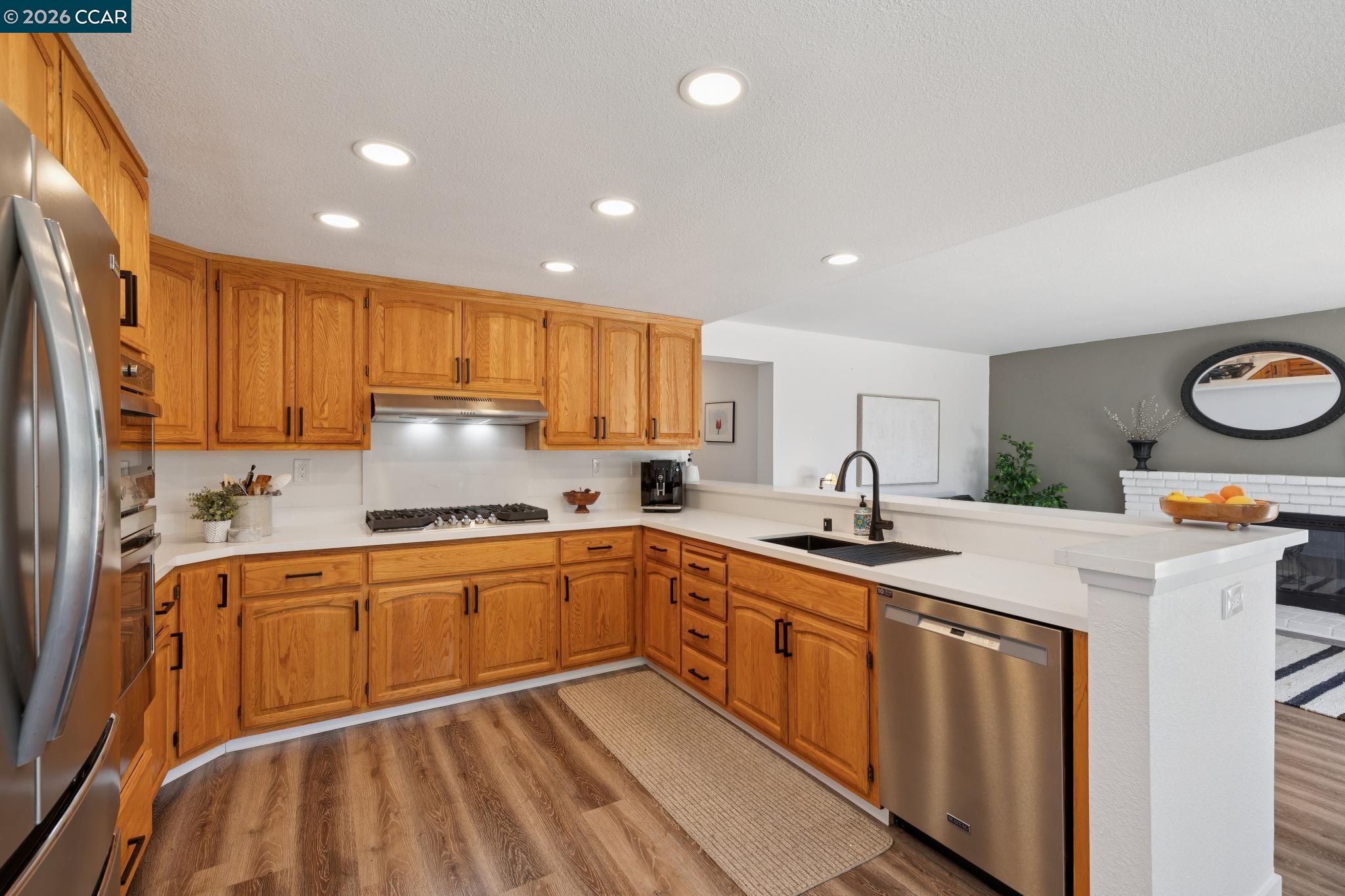 2724 De La Briandais Ct, Pinole CA 94564 — photo 24