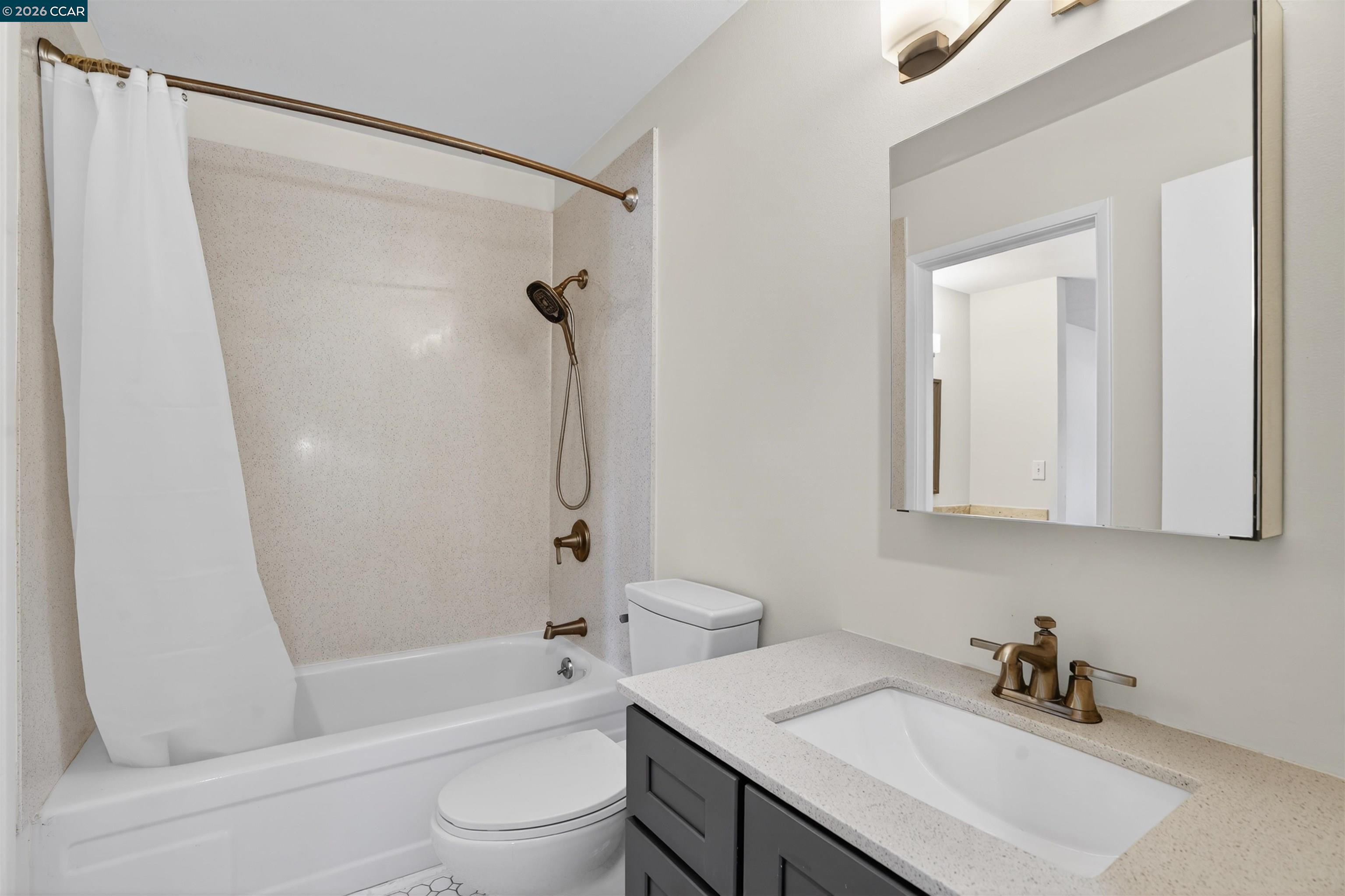 Photo #17: 41135462 Listing: Photo #17