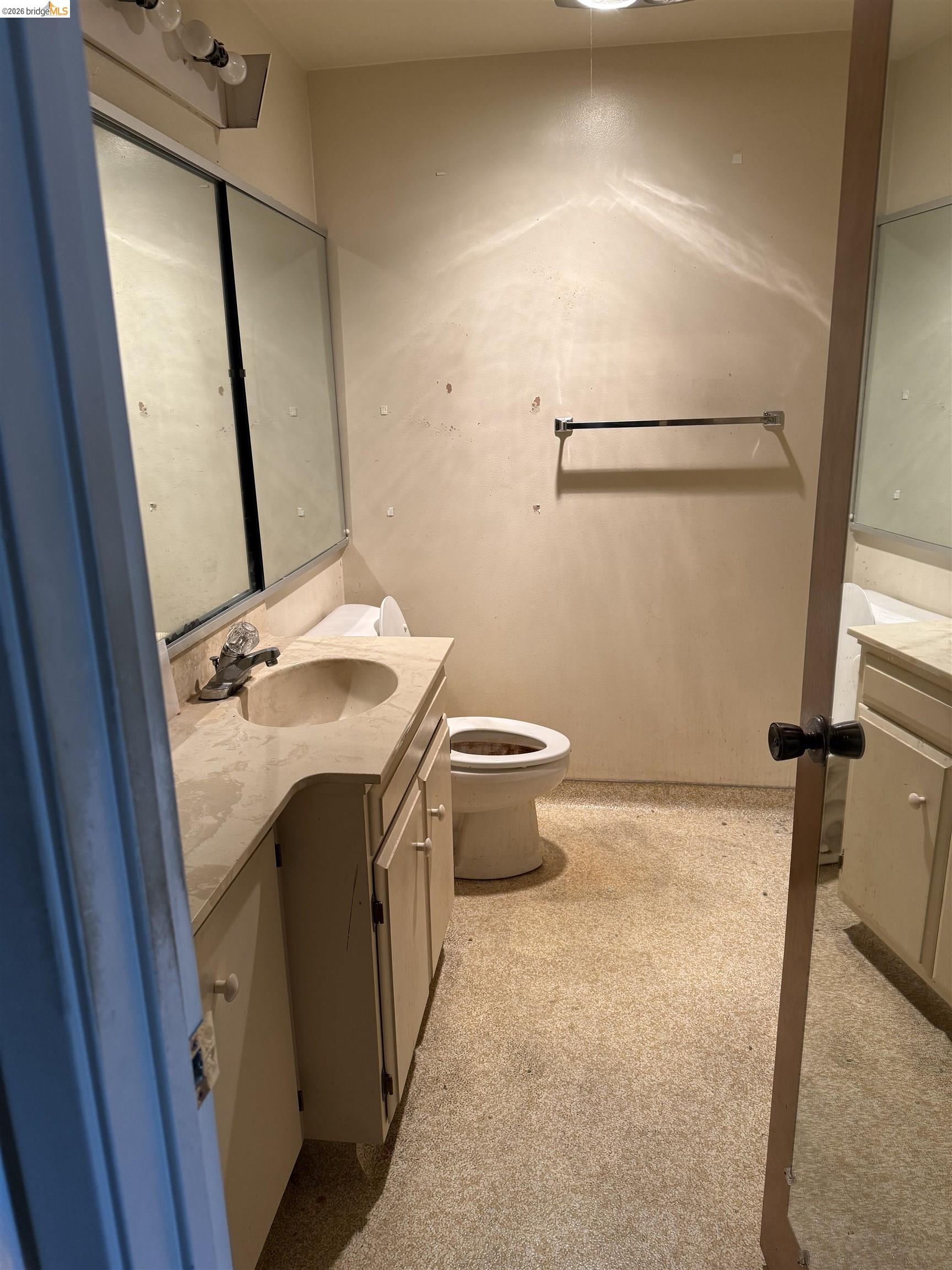 Photo #6: 41135476 Listing: Photo #6