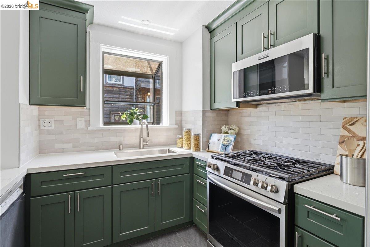 Photo #11: 41135478 Listing: Photo #11