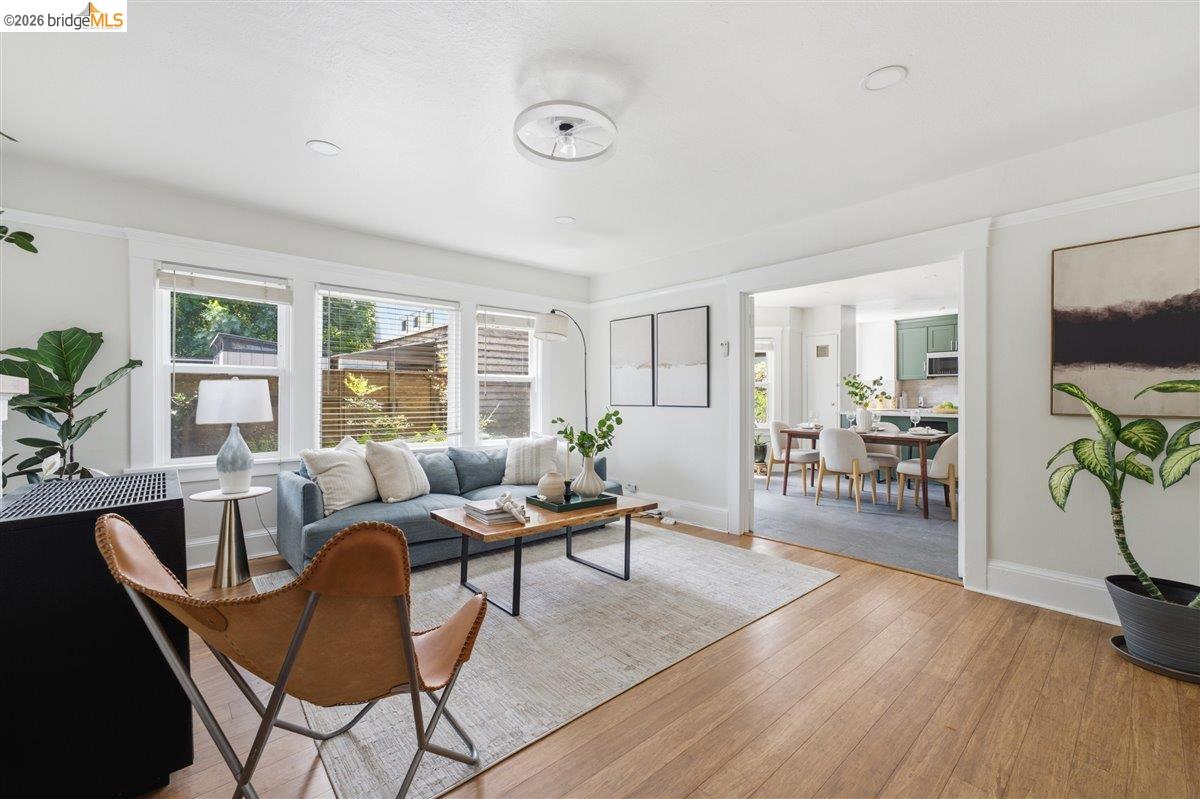 Photo #5: 41135478 Listing: Photo #5