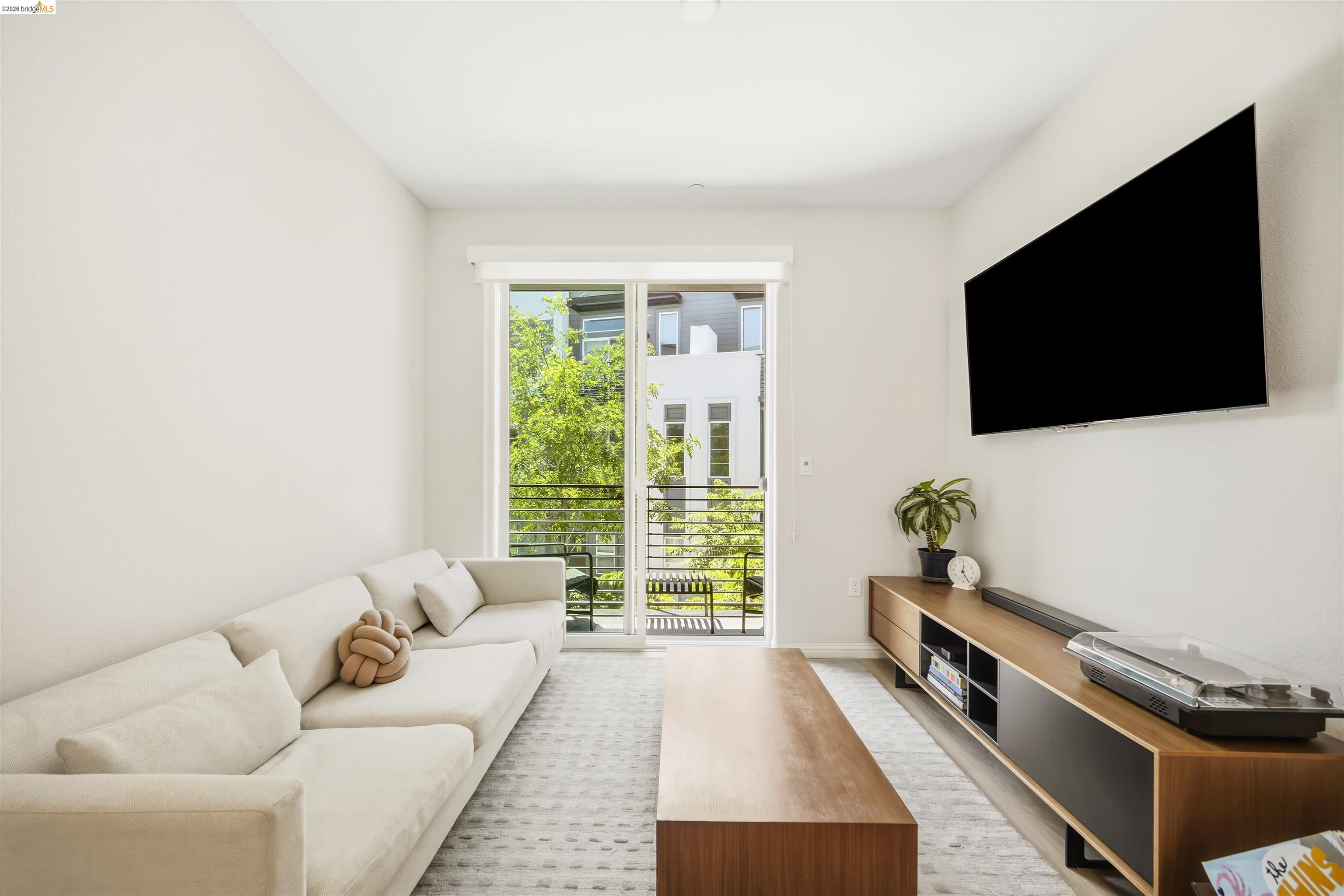 Photo #6: 41135479 Listing: Photo #6