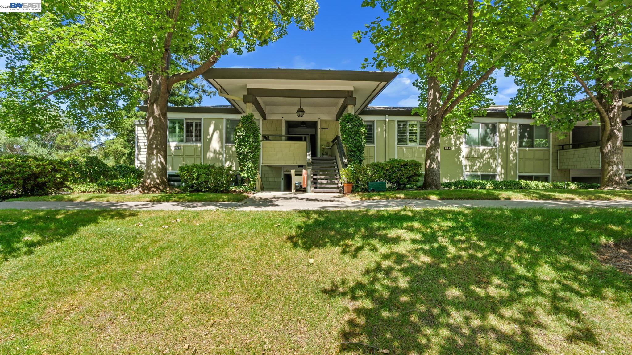 Photo #1: 41135490 Listing: Photo #1