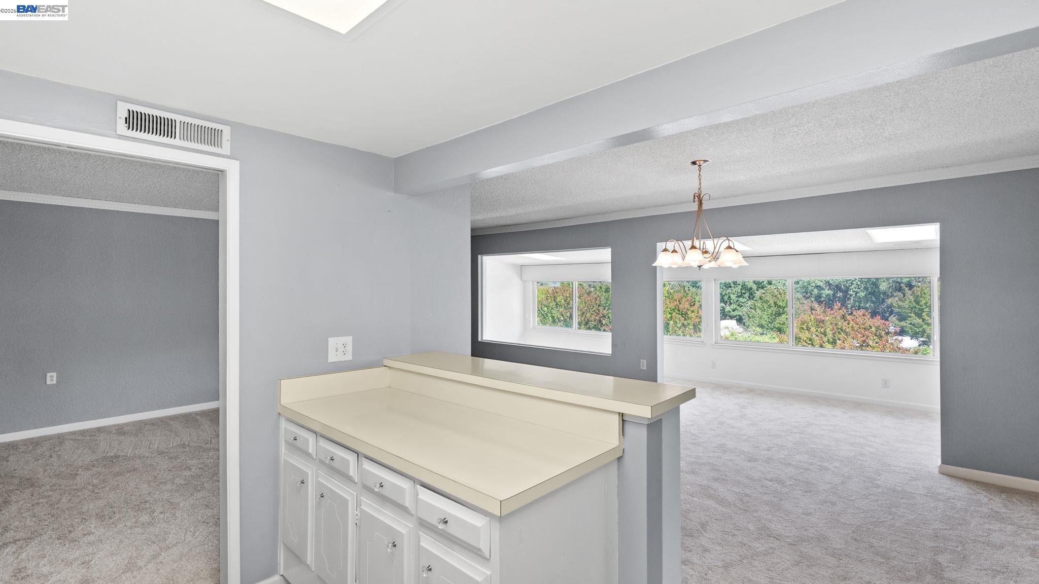 Photo #15: 41135490 Listing: Photo #15