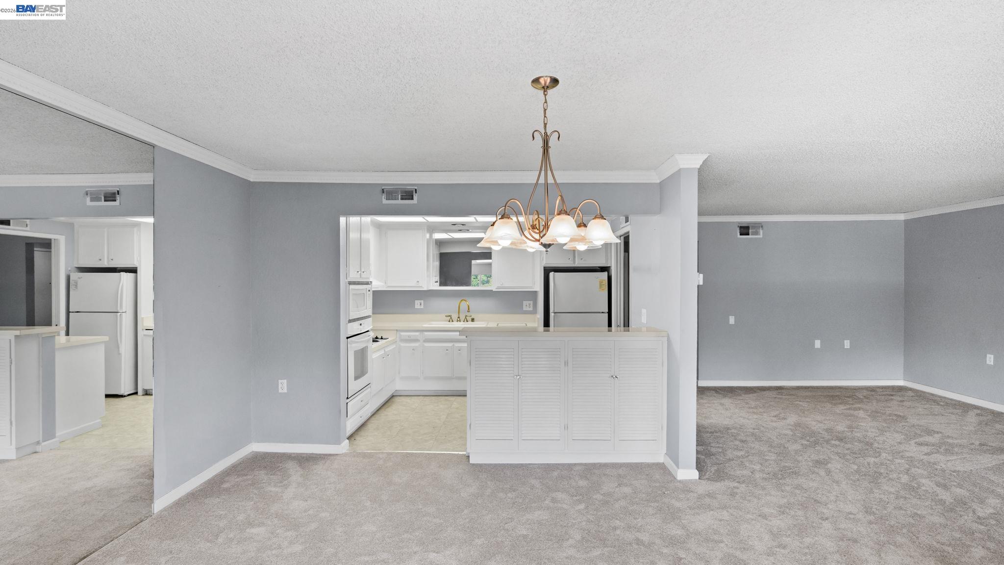 Photo #10: 41135490 Listing: Photo #10
