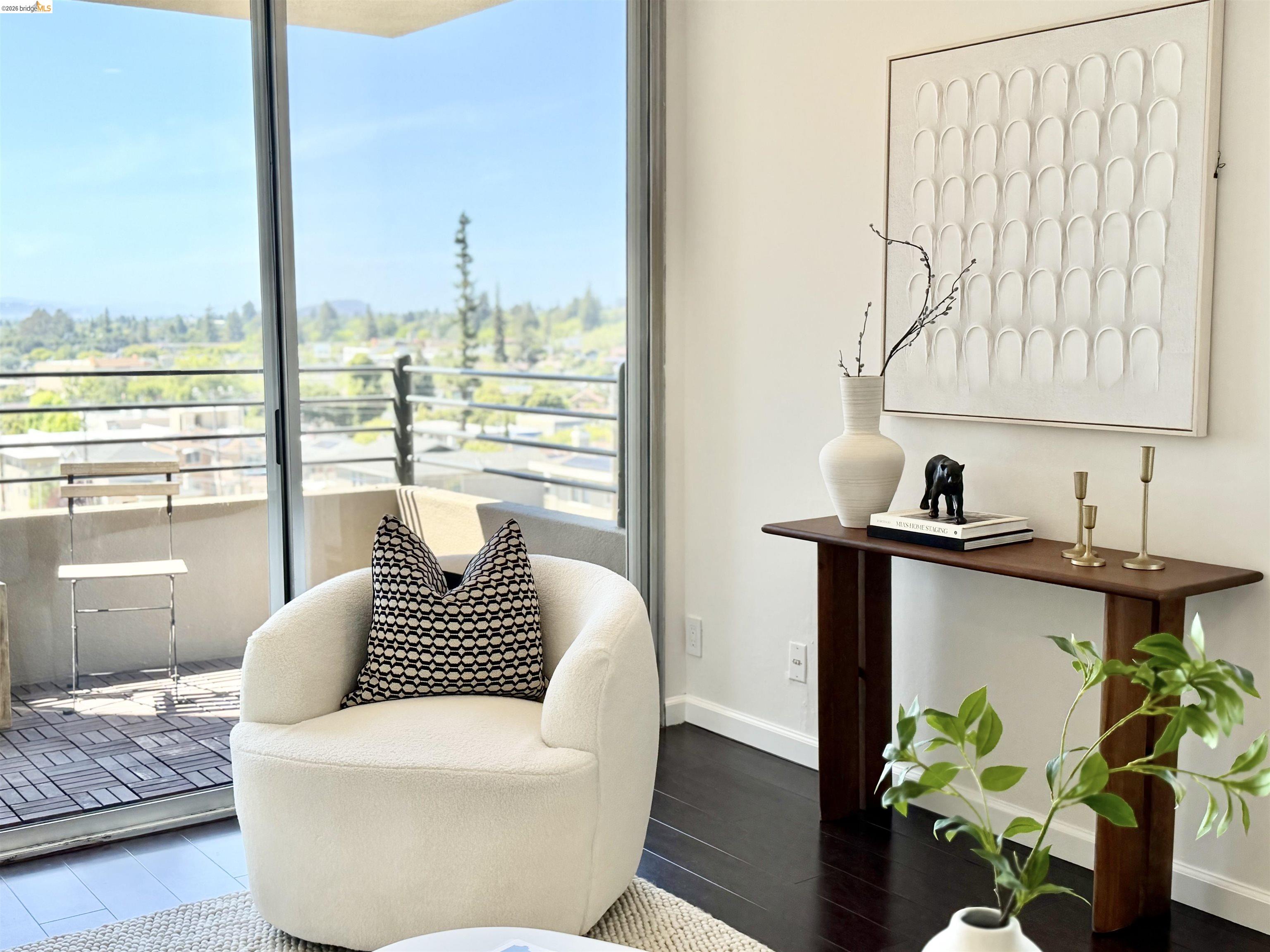 Photo #5: 41135509 Listing: Photo #5