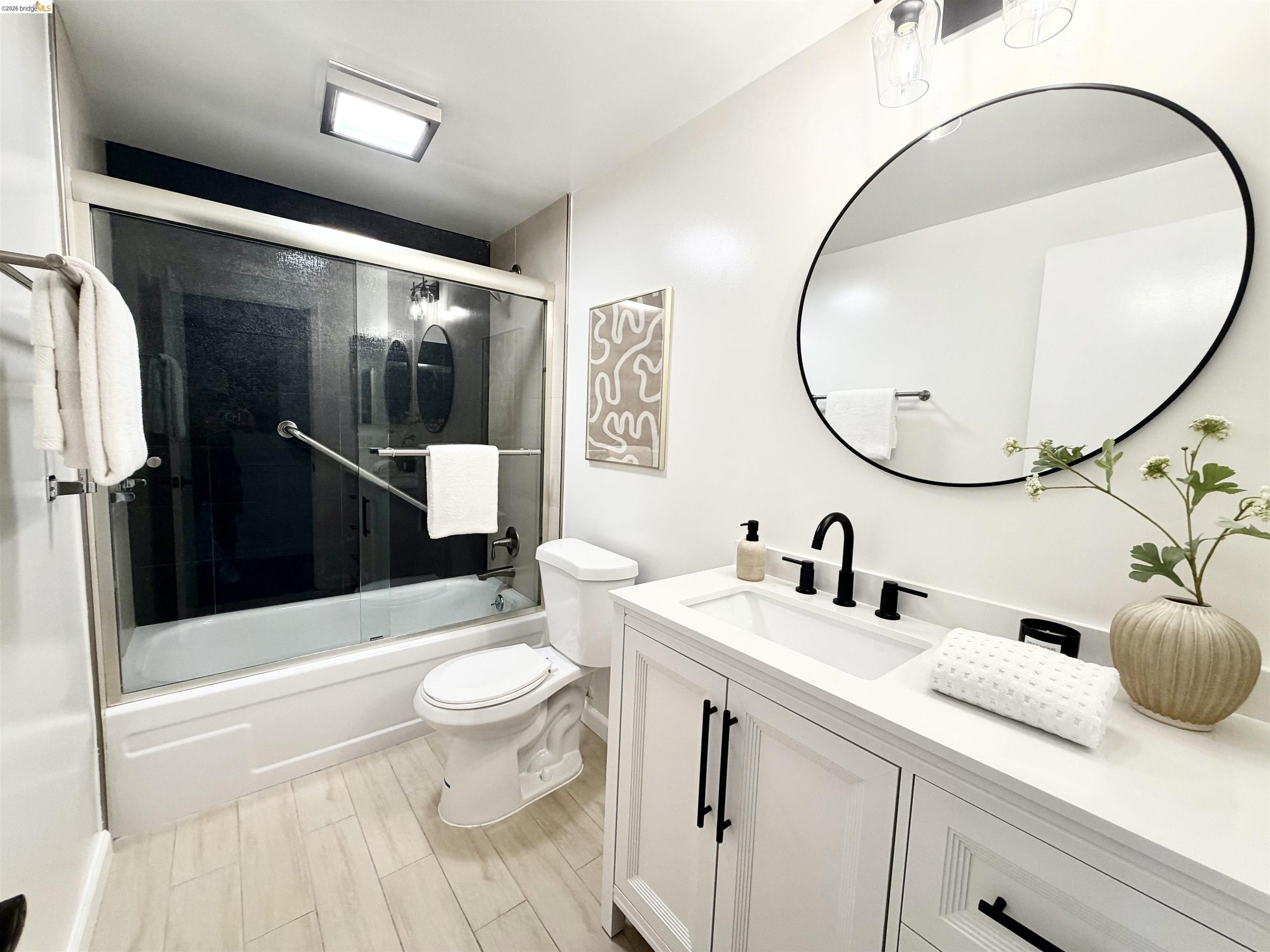 Photo #10: 41135509 Listing: Photo #10