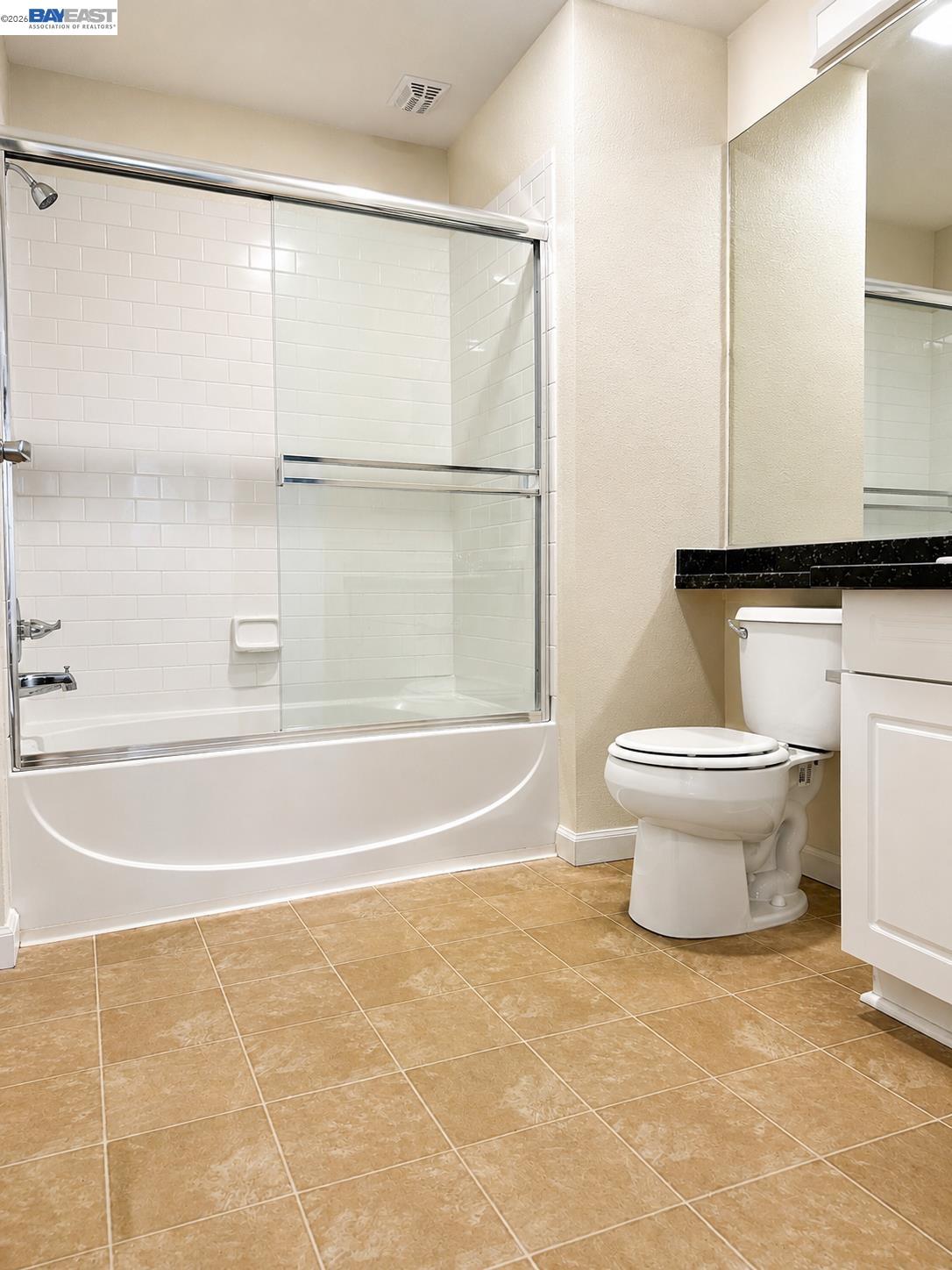 Photo #8: 41135539 Listing: Photo #8