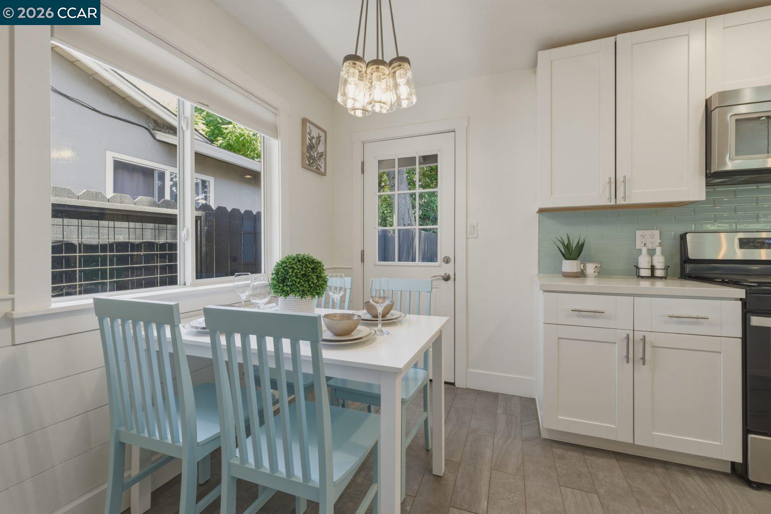 634 Teresa St, Martinez CA 94553 — photo 17